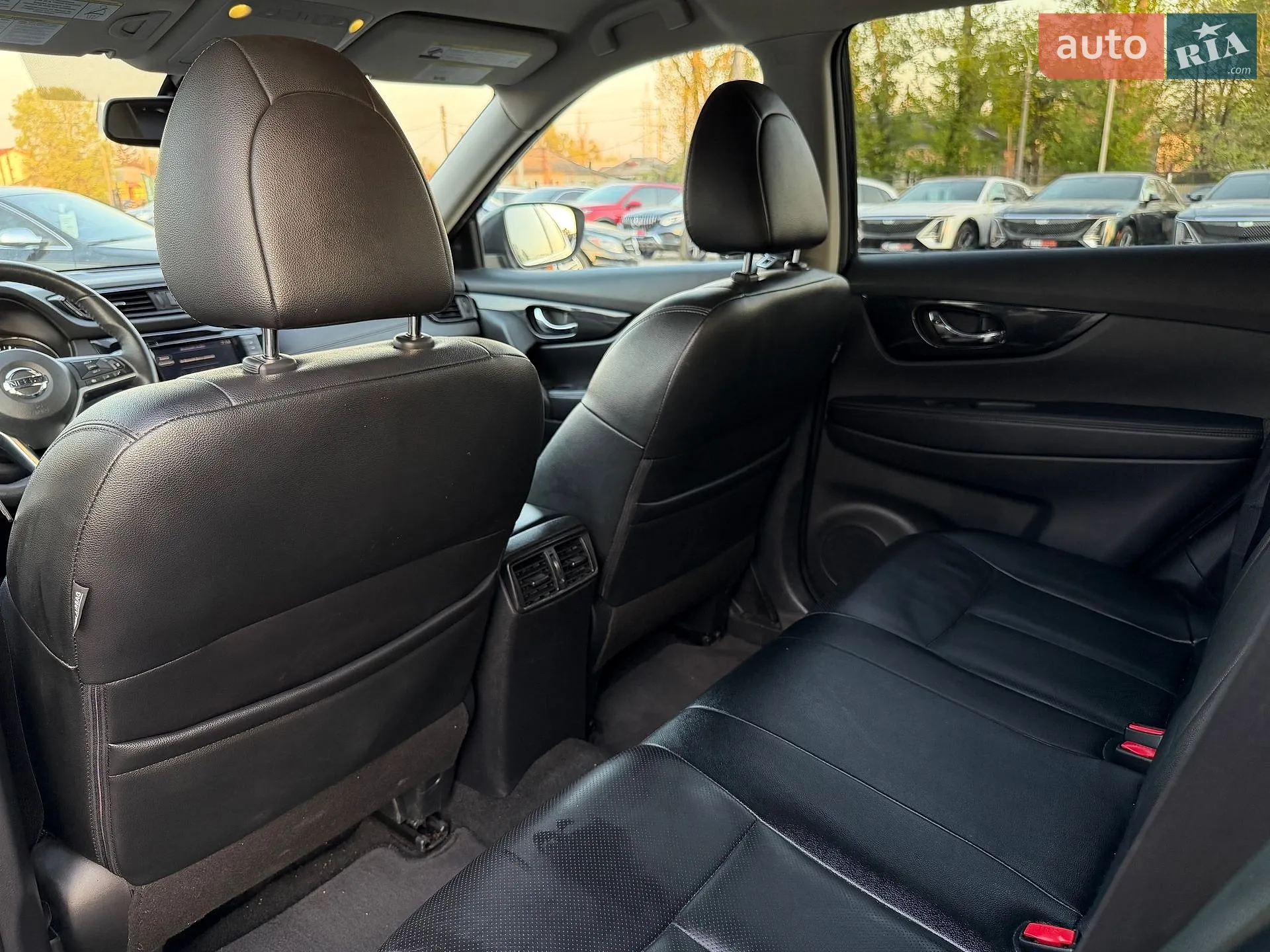 2018 Nissan Rogue - мініатюра 28
