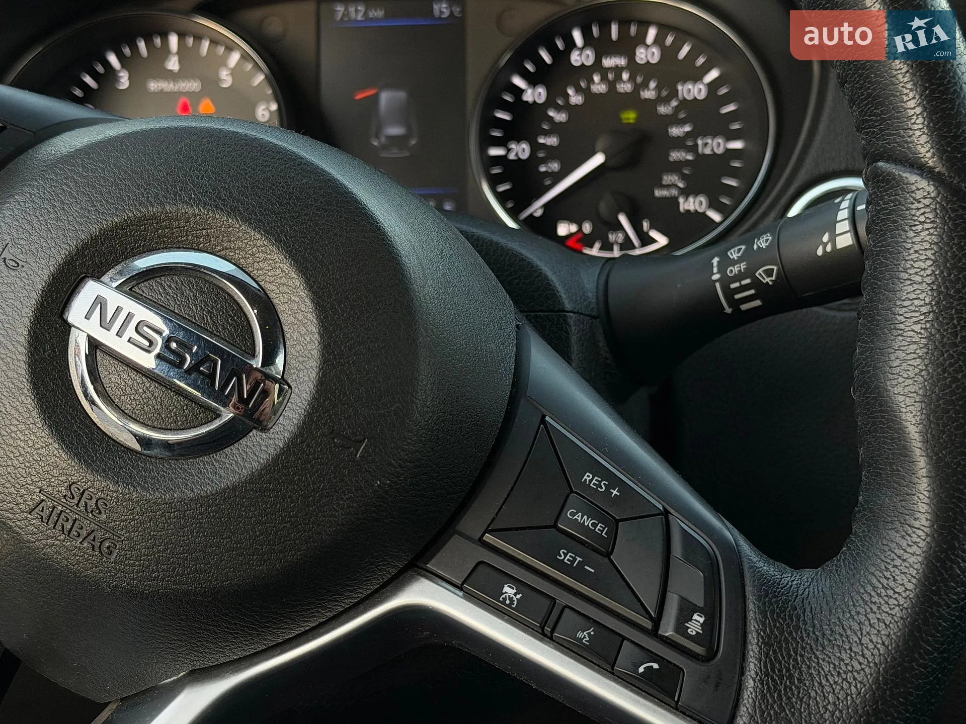 2018 Nissan Rogue - мініатюра 32
