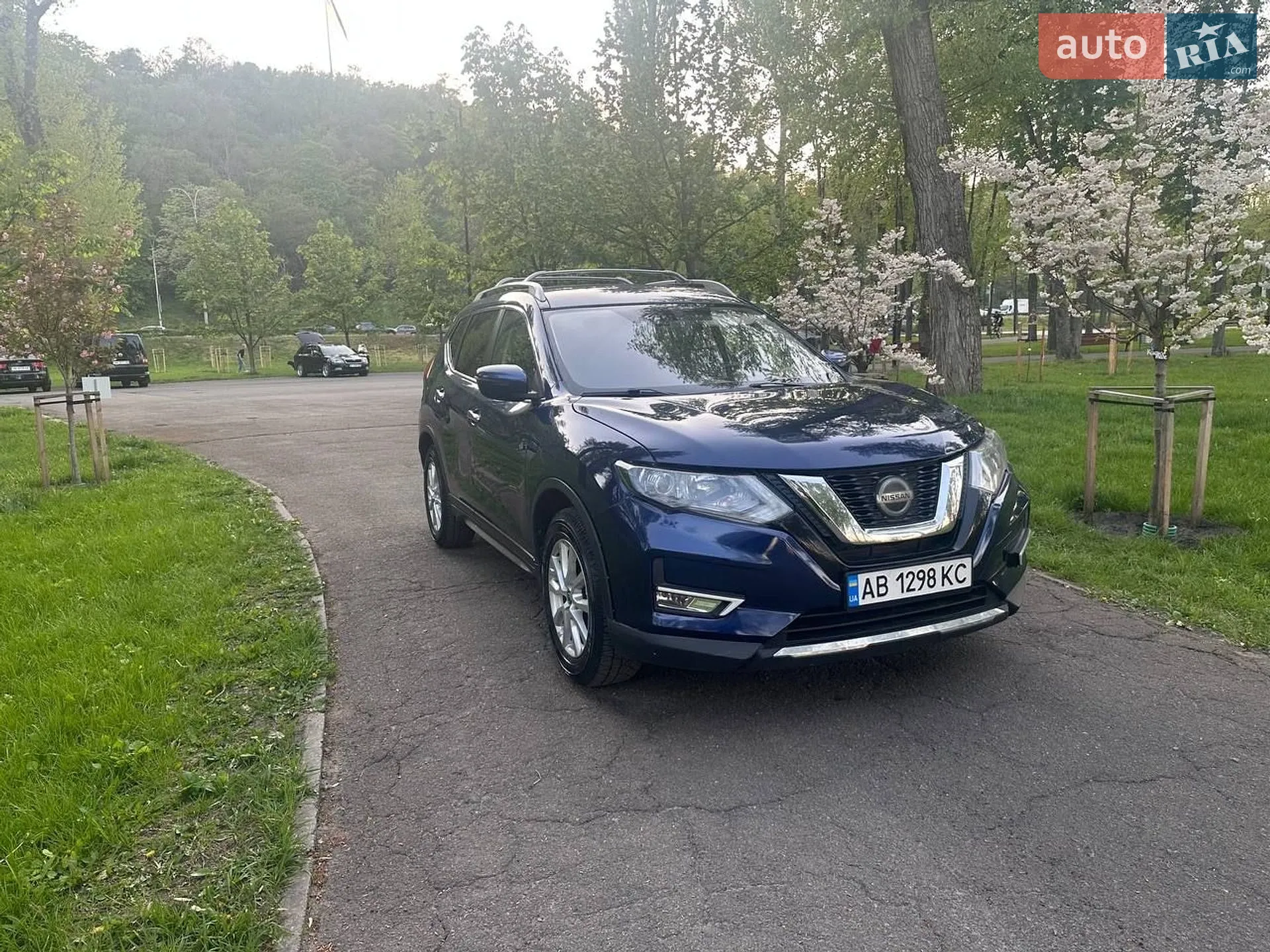 2019 Nissan Rogue - мініатюра 3