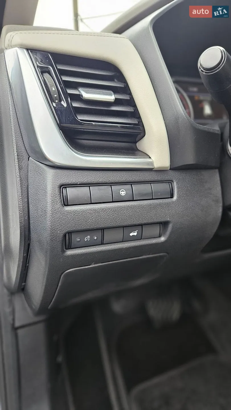 2021 Nissan Rogue - мініатюра 15