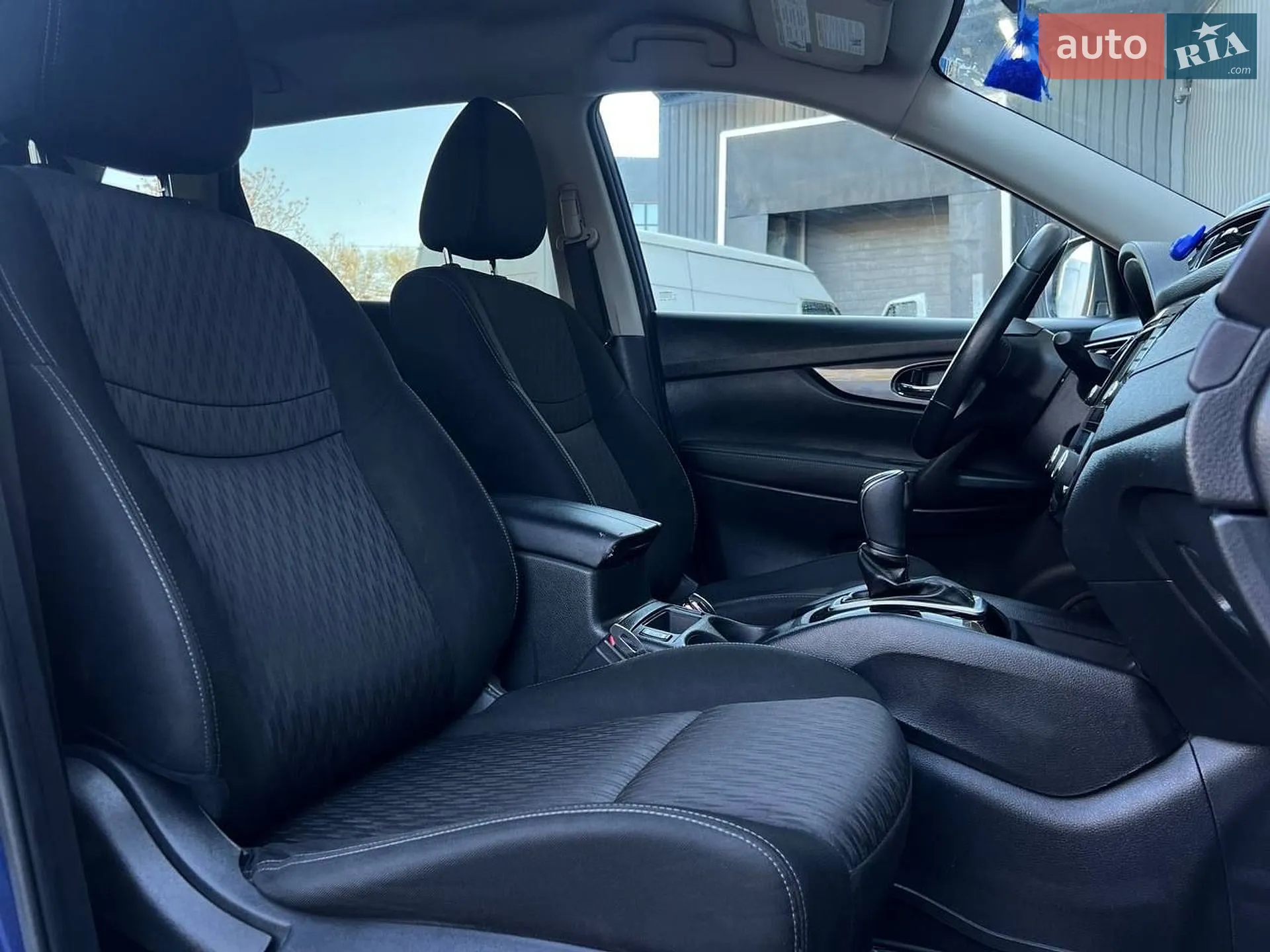 2018 Nissan Rogue - мініатюра 14