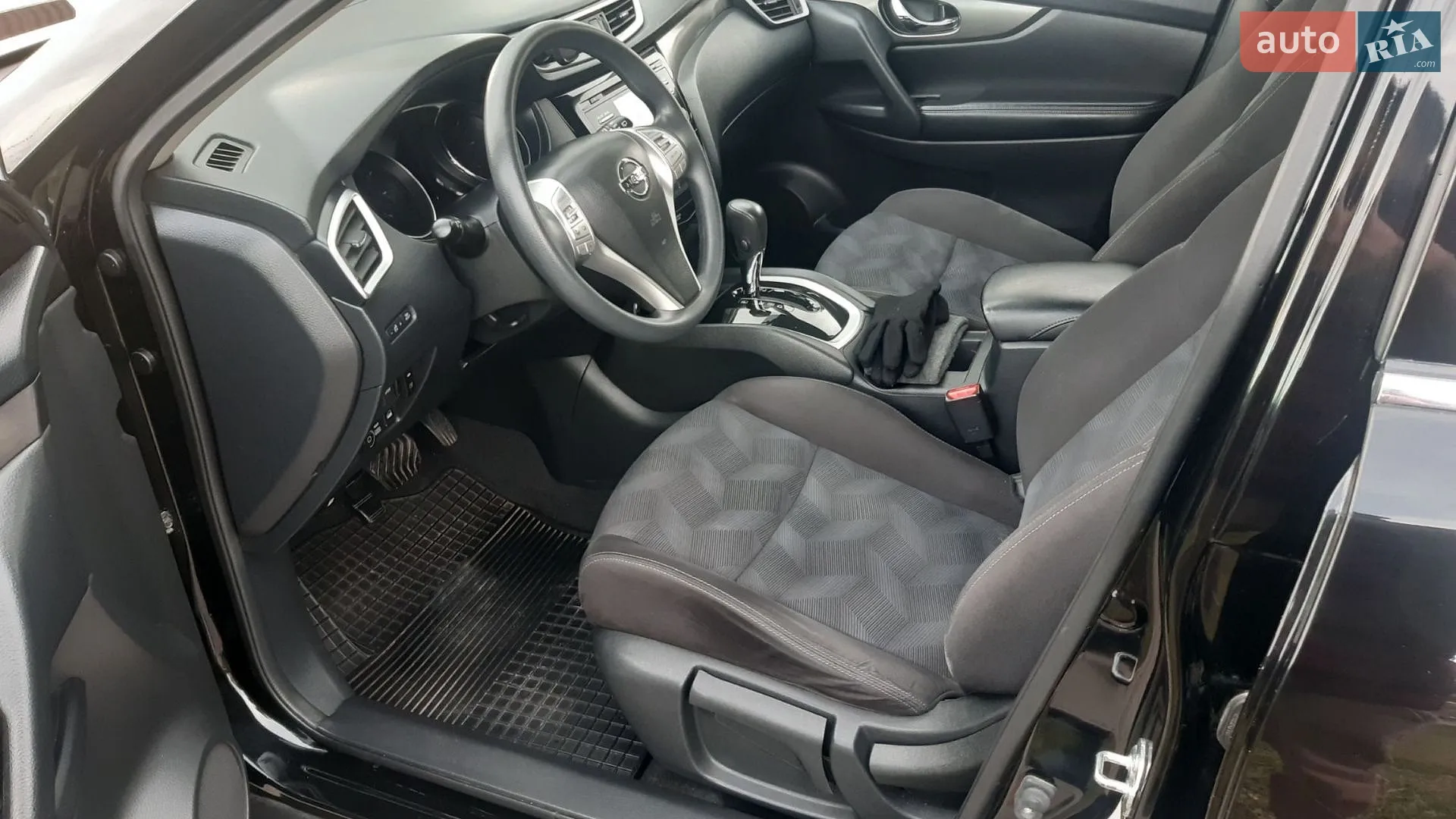 2015 Nissan Rogue - мініатюра 31