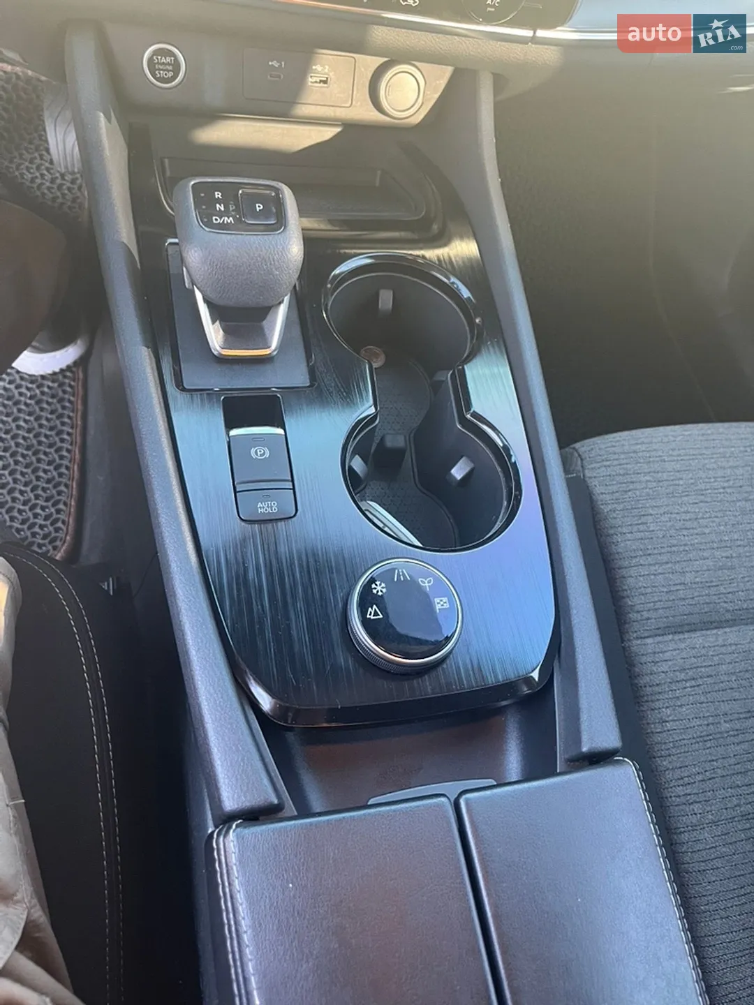 2021 Nissan Rogue - мініатюра 23