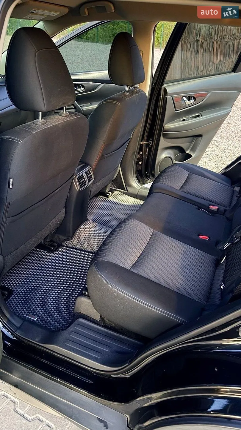 2017 Nissan Rogue - мініатюра 9