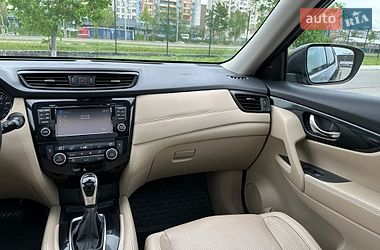 Внедорожник / Кроссовер Nissan Rogue 2017 в Киеве фото 36 Внедорожник / Кроссовер Nissan Rogue 2017 в Киеве
