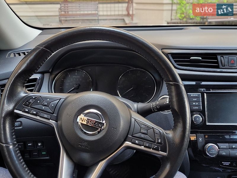 Внедорожник / Кроссовер Nissan Rogue 2018 в Киеве