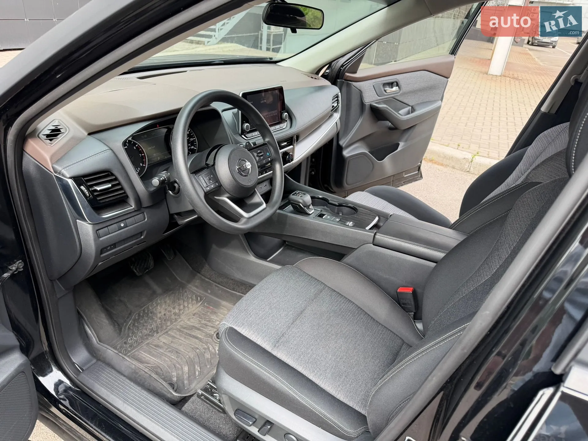 2022 Nissan Rogue - мініатюра 13