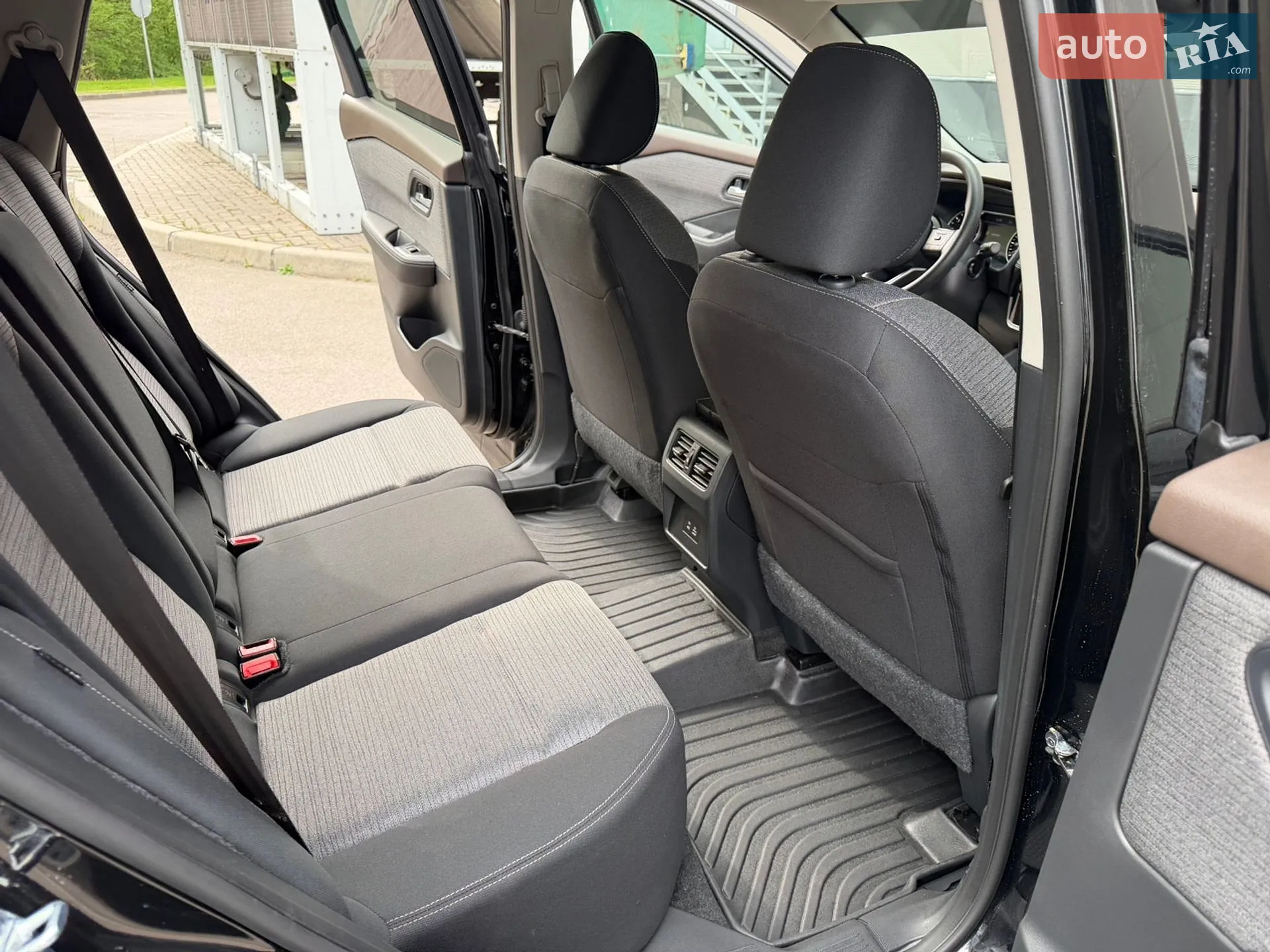 2022 Nissan Rogue - мініатюра 19
