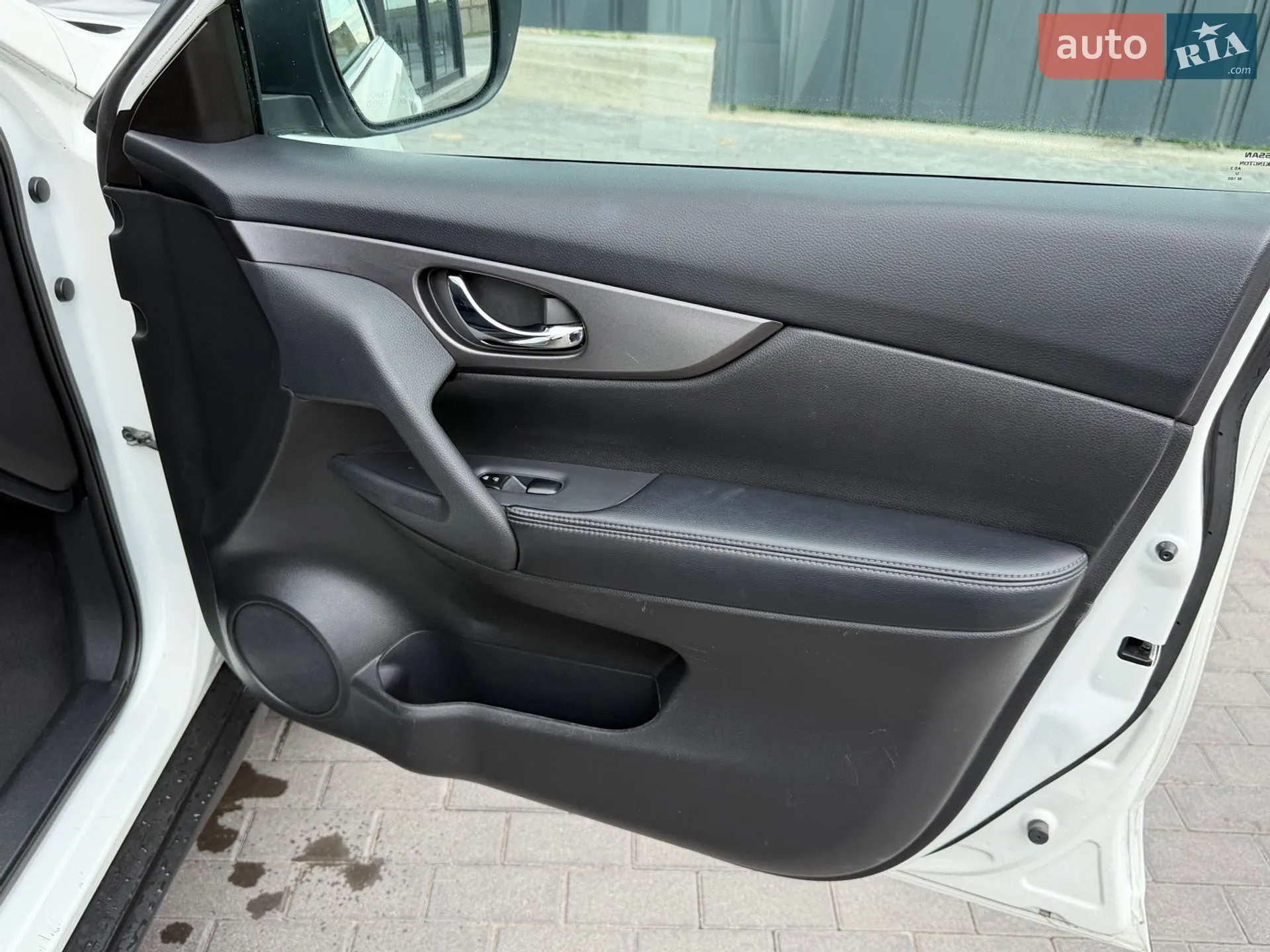 2016 Nissan Rogue - мініатюра 16