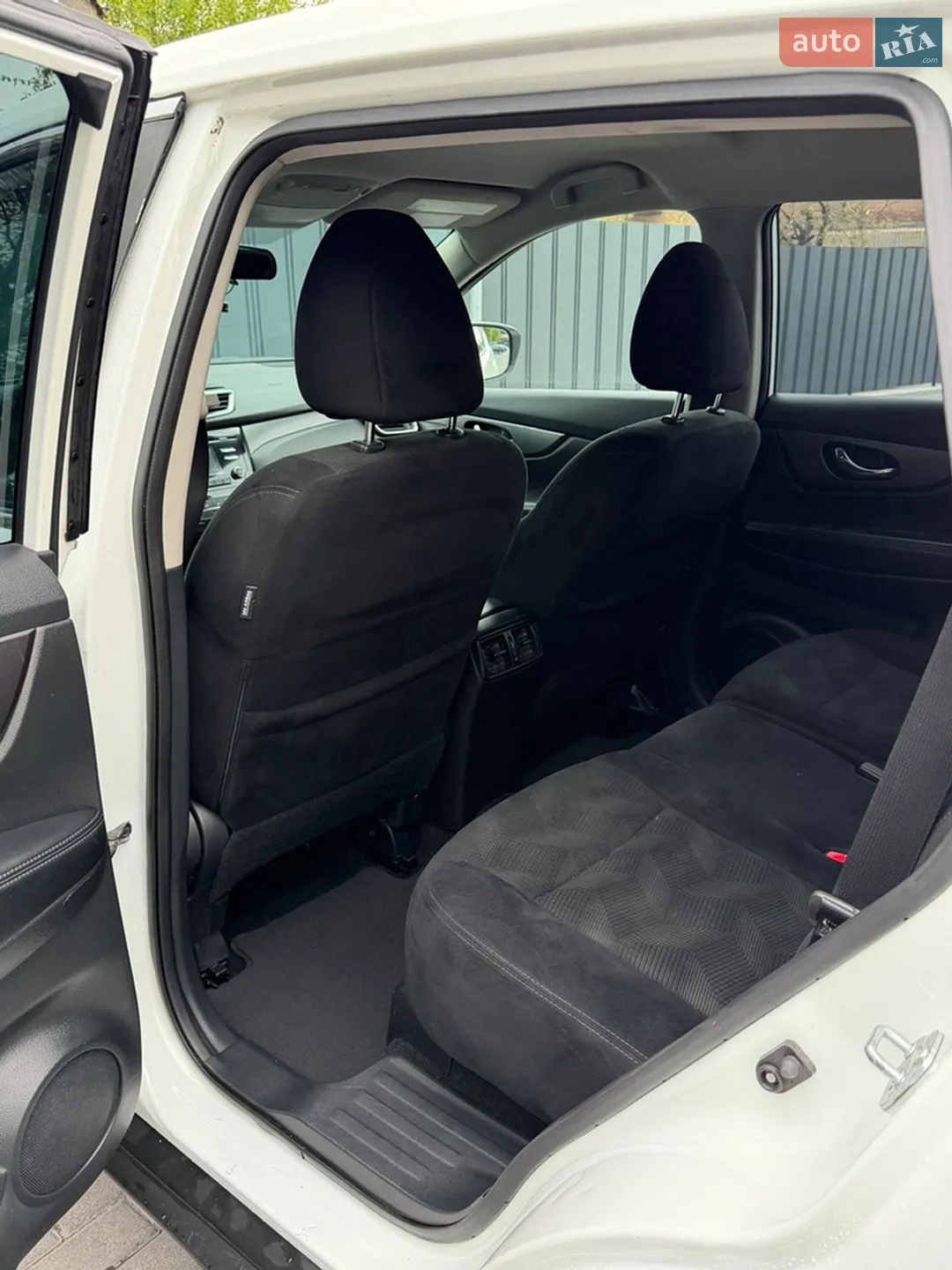 2016 Nissan Rogue - мініатюра 20