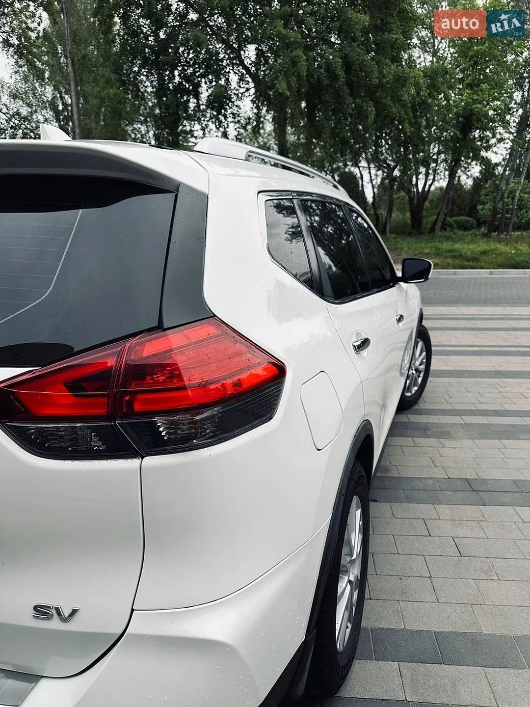 2017 Nissan Rogue - мініатюра 3