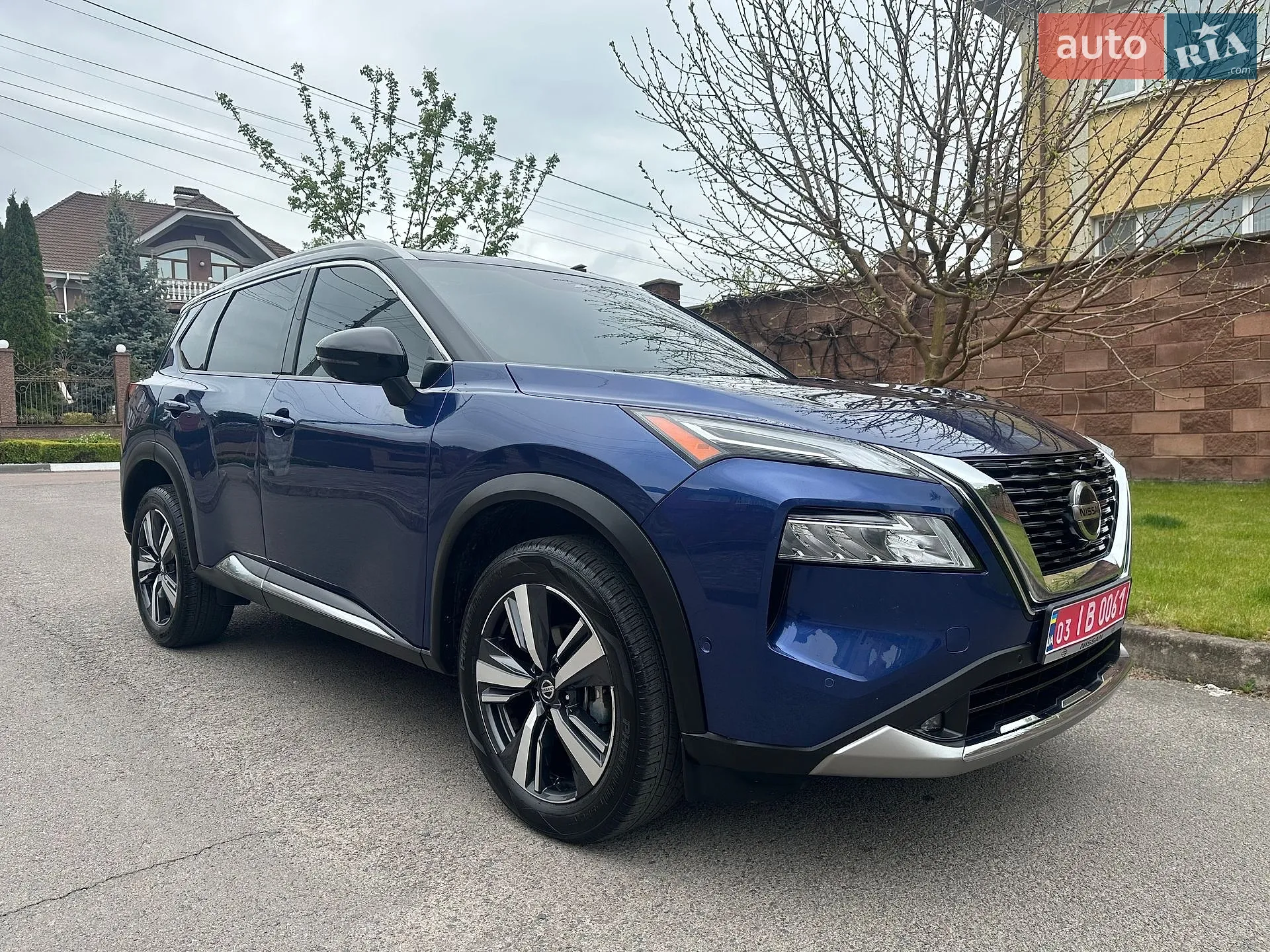 2021 Nissan Rogue - фото 1