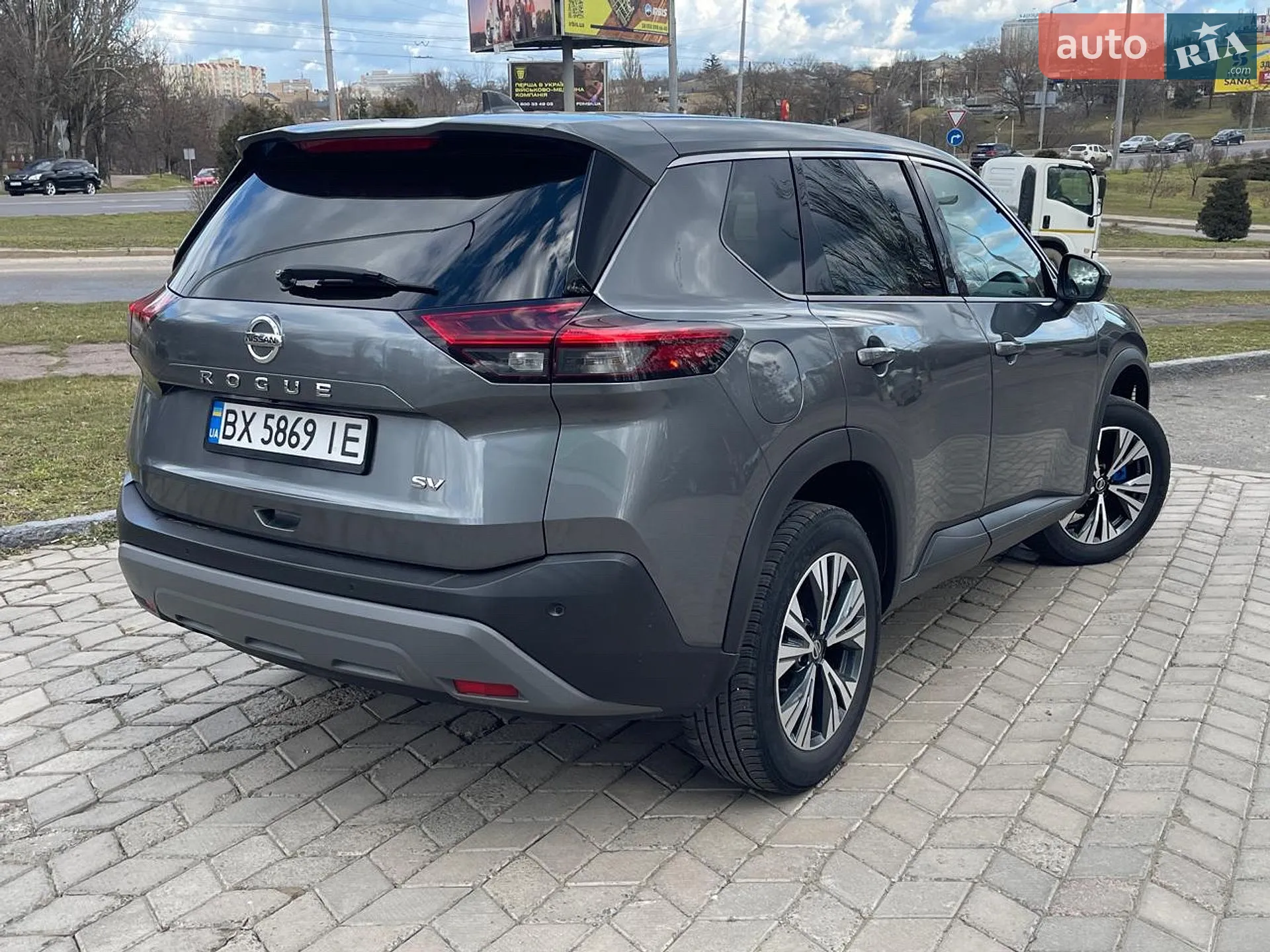 2021 Nissan Rogue - мініатюра 9