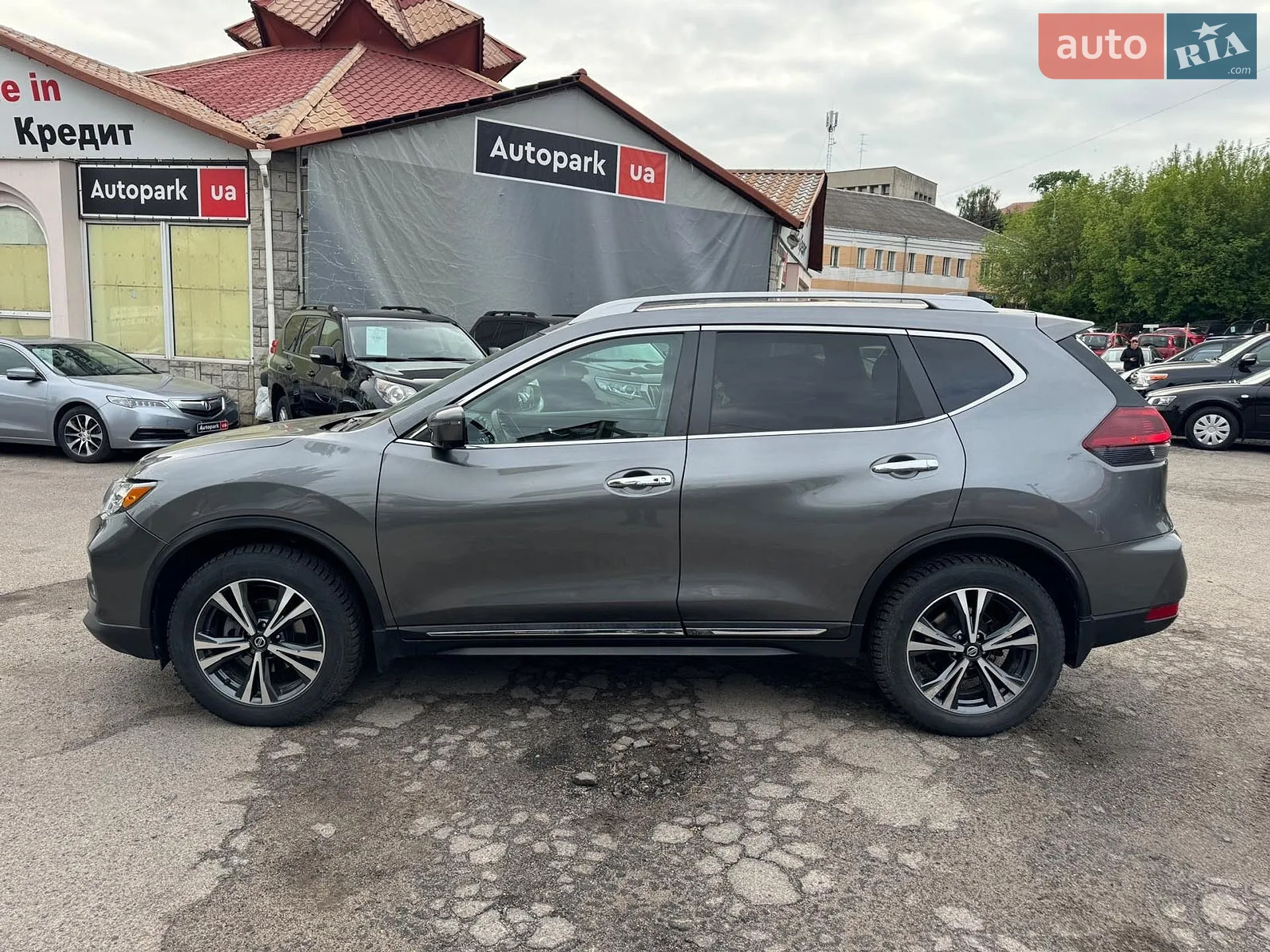 2018 Nissan Rogue - мініатюра 11