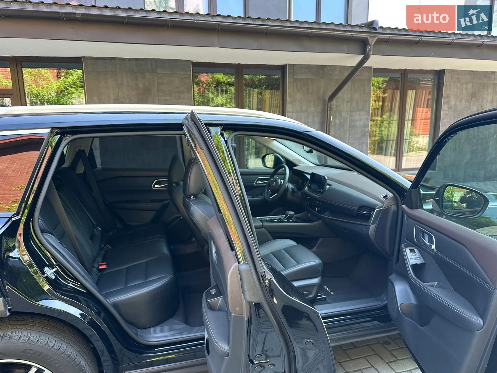 2021 Nissan Rogue - мініатюра 17