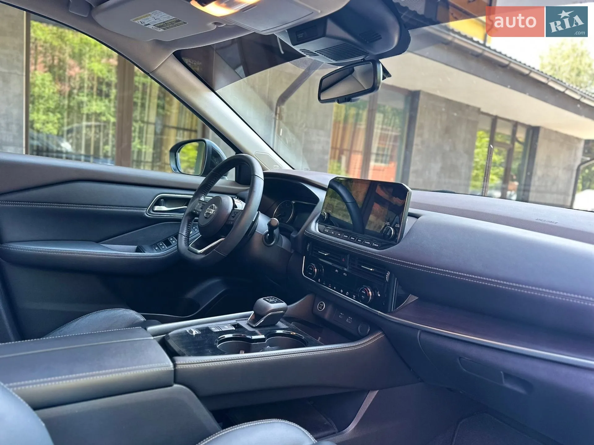 2021 Nissan Rogue - мініатюра 21