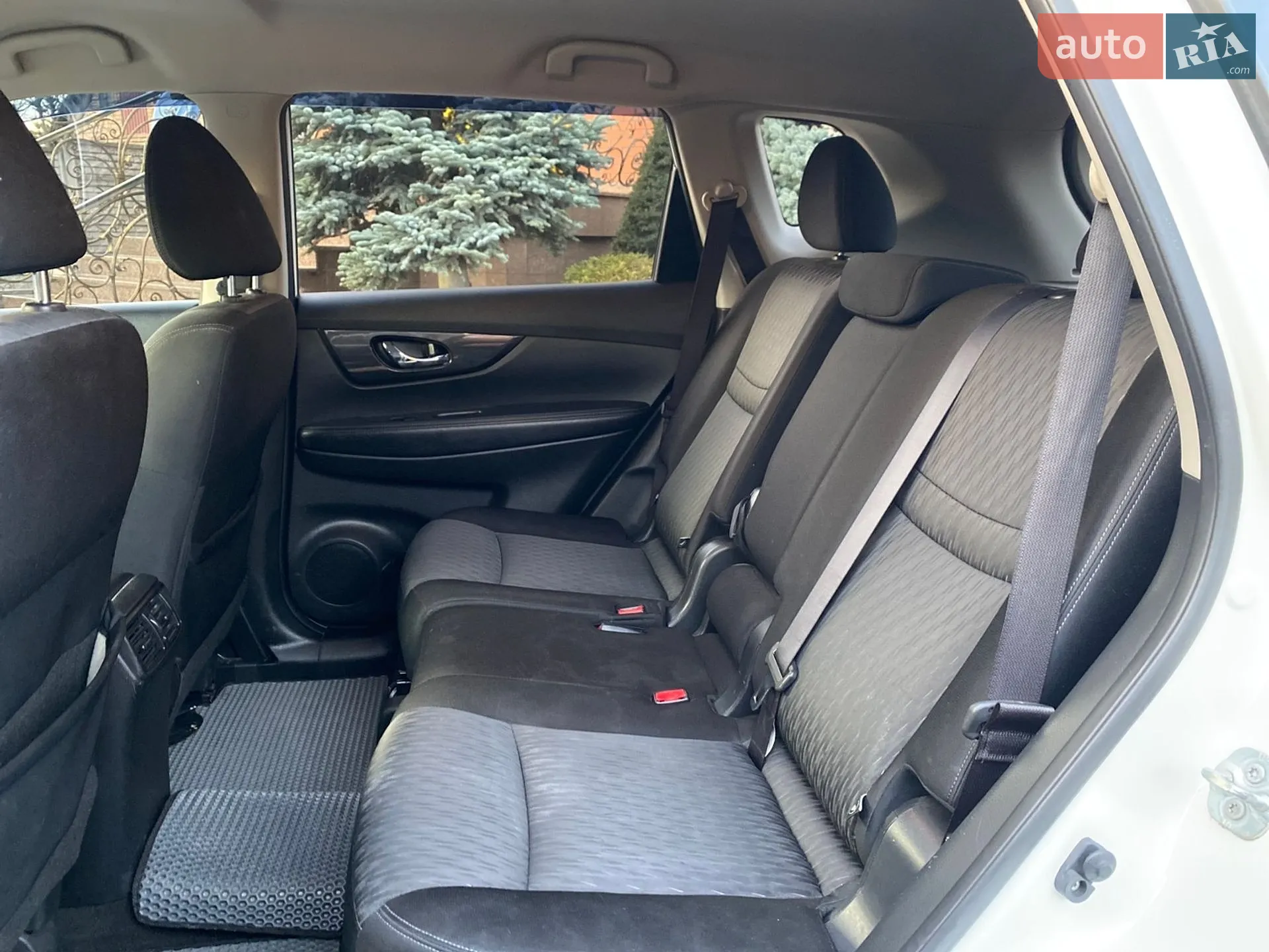 2016 Nissan Rogue - мініатюра 25