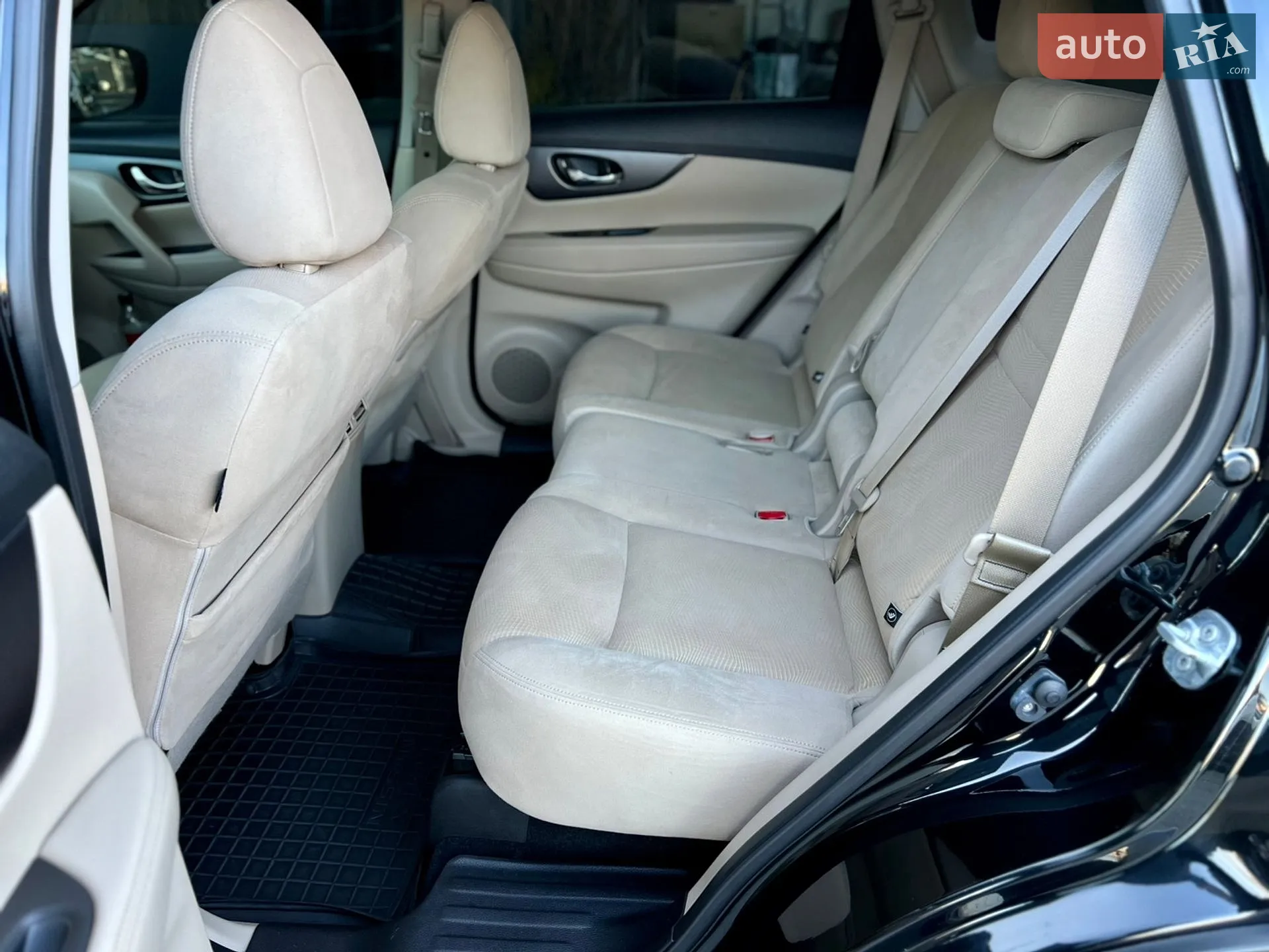 2016 Nissan Rogue - мініатюра 8