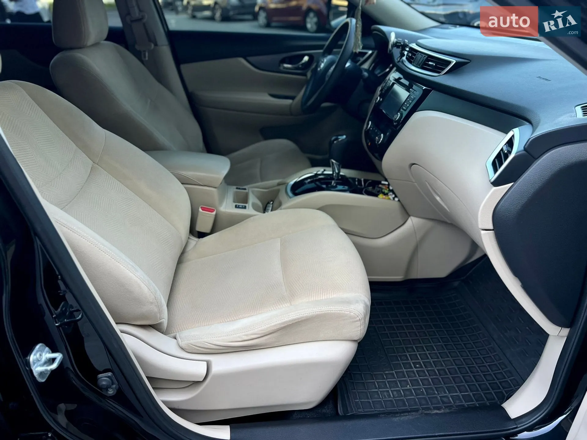 2016 Nissan Rogue - мініатюра 27
