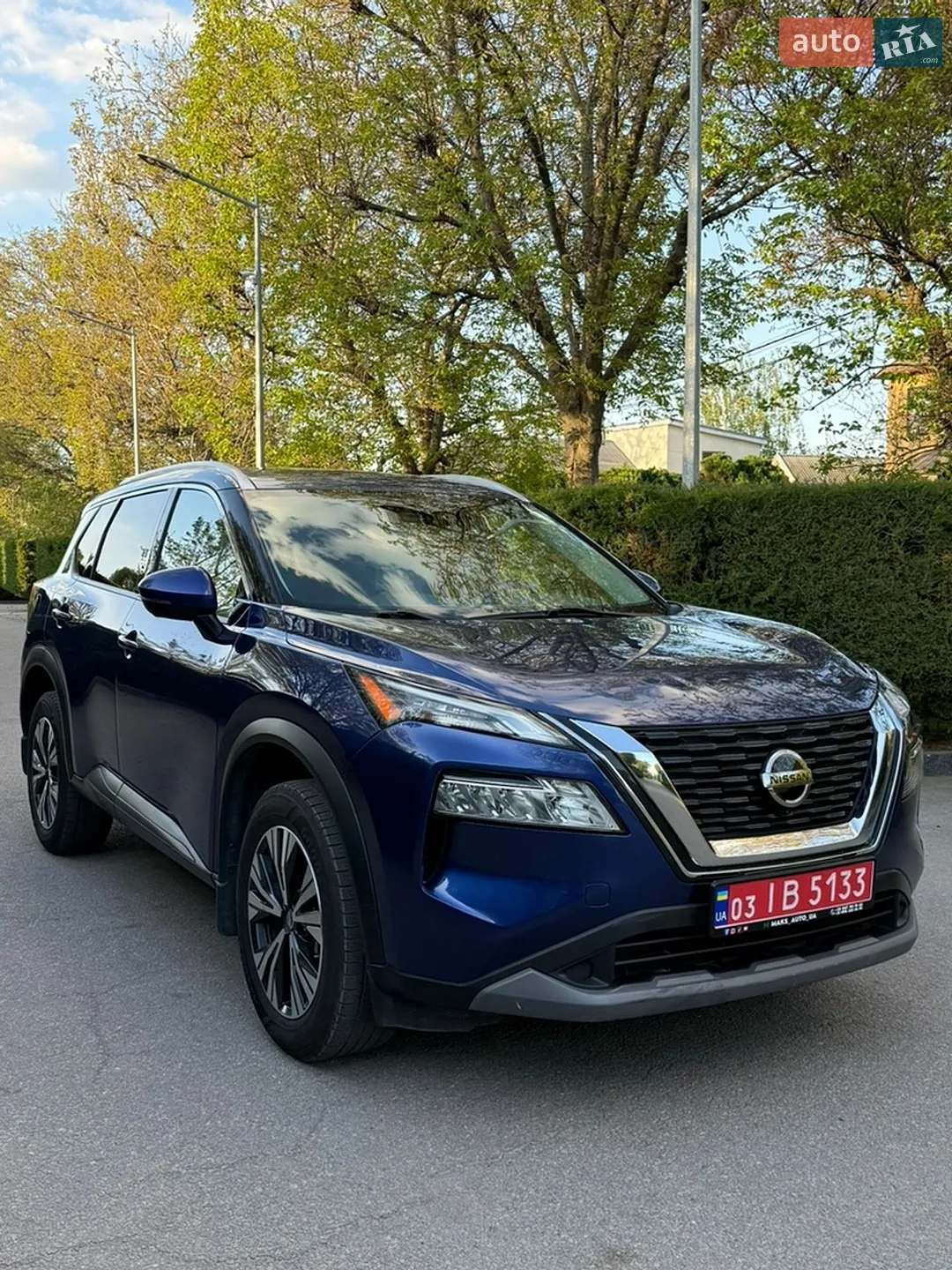 2021 Nissan Rogue - мініатюра 2