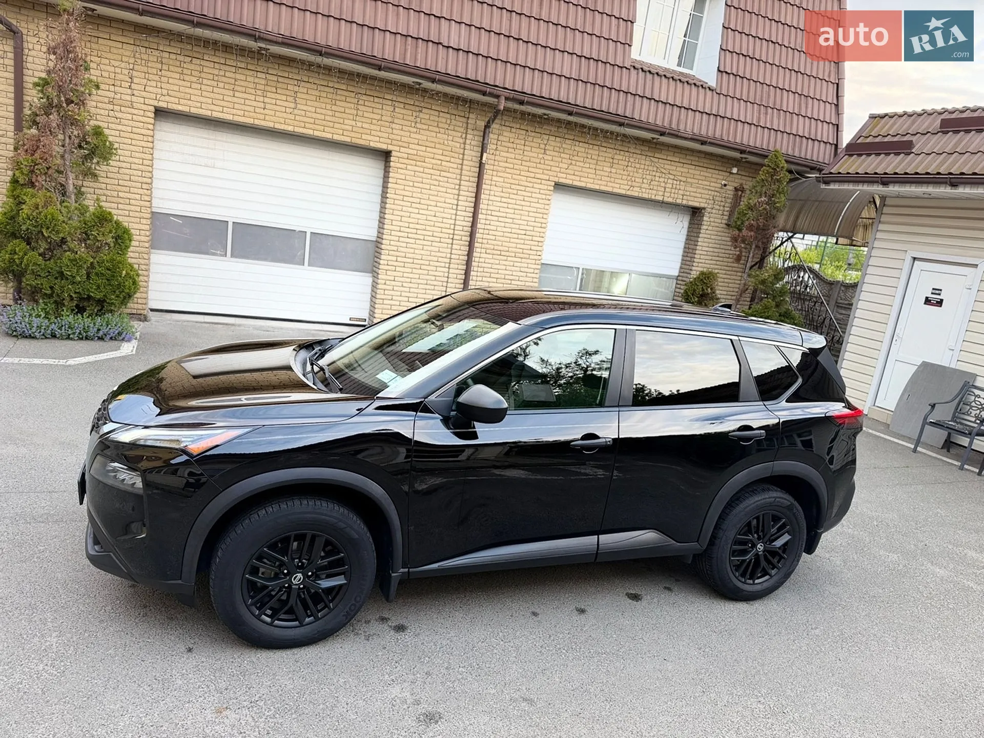 2021 Nissan Rogue - мініатюра 4