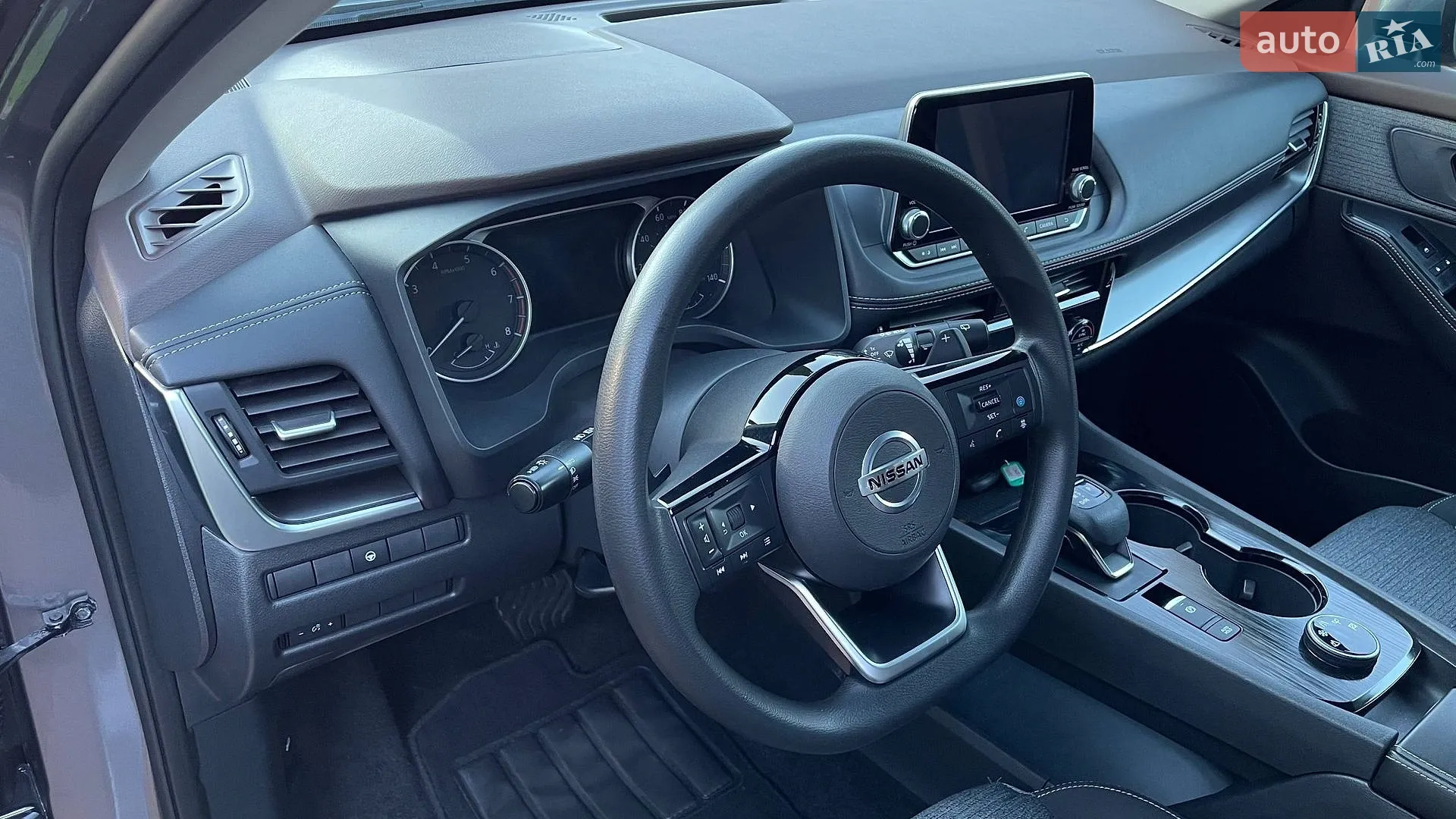 2021 Nissan Rogue - мініатюра 11