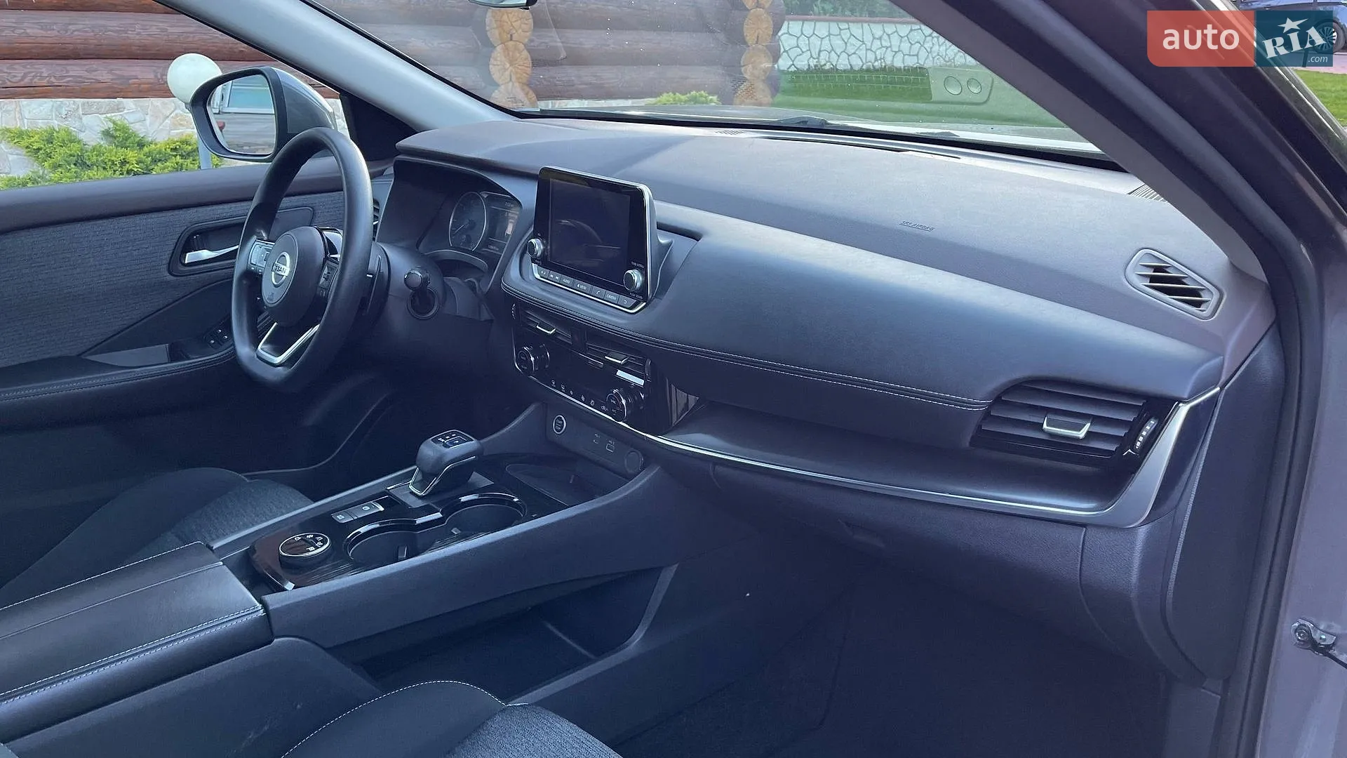 2021 Nissan Rogue - мініатюра 15