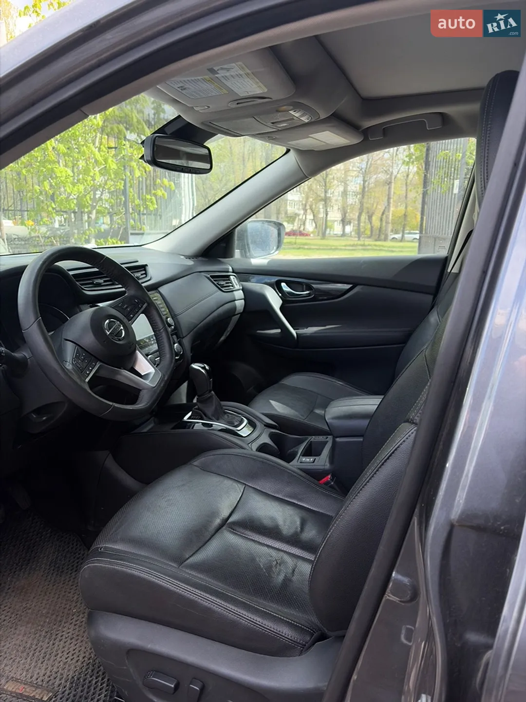 2017 Nissan Rogue - мініатюра 8