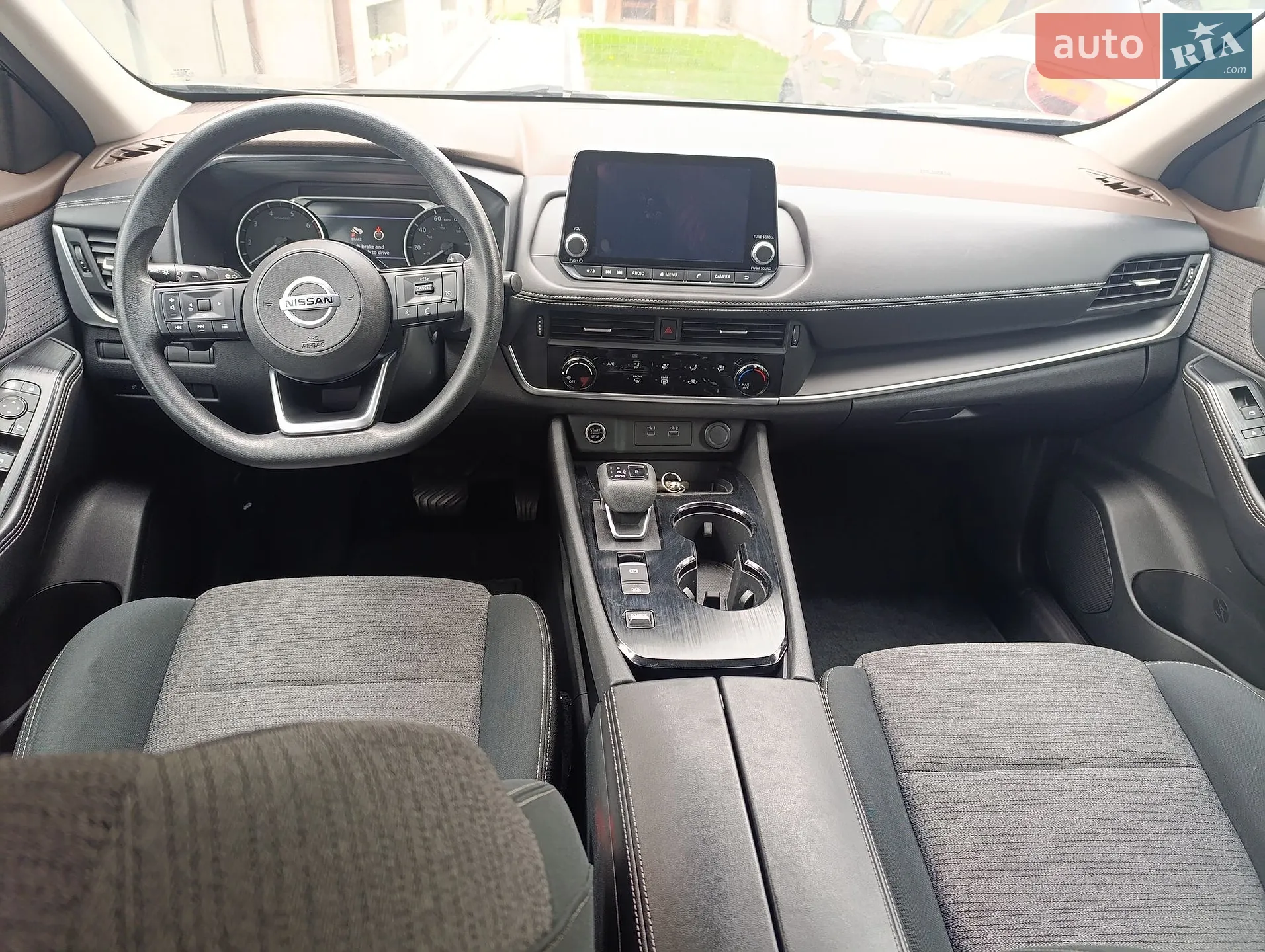 2021 Nissan Rogue - мініатюра 17