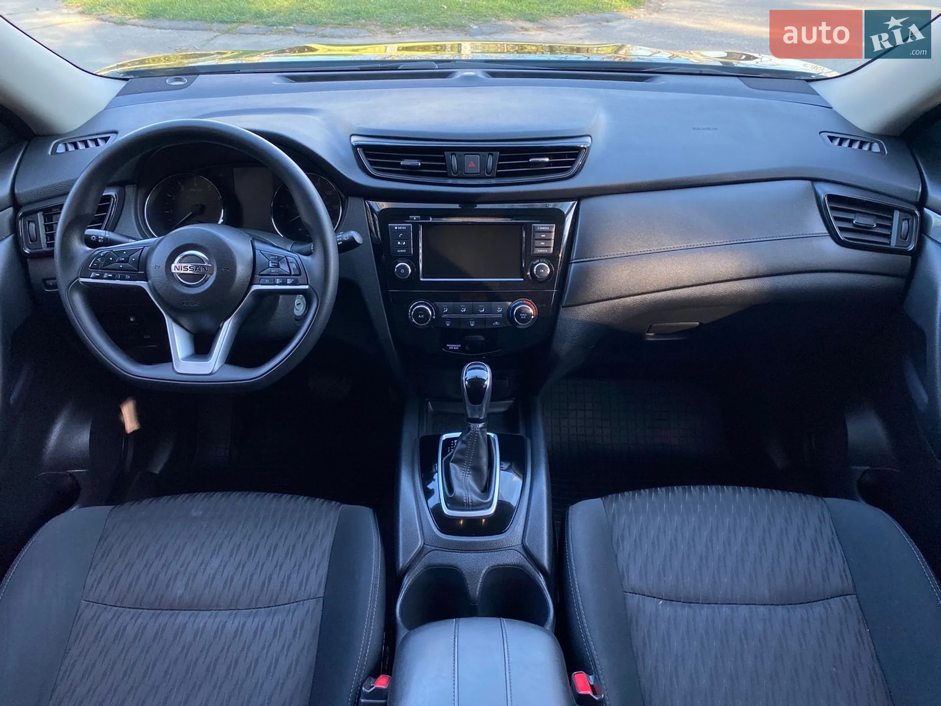 2019 Nissan Rogue - мініатюра 25