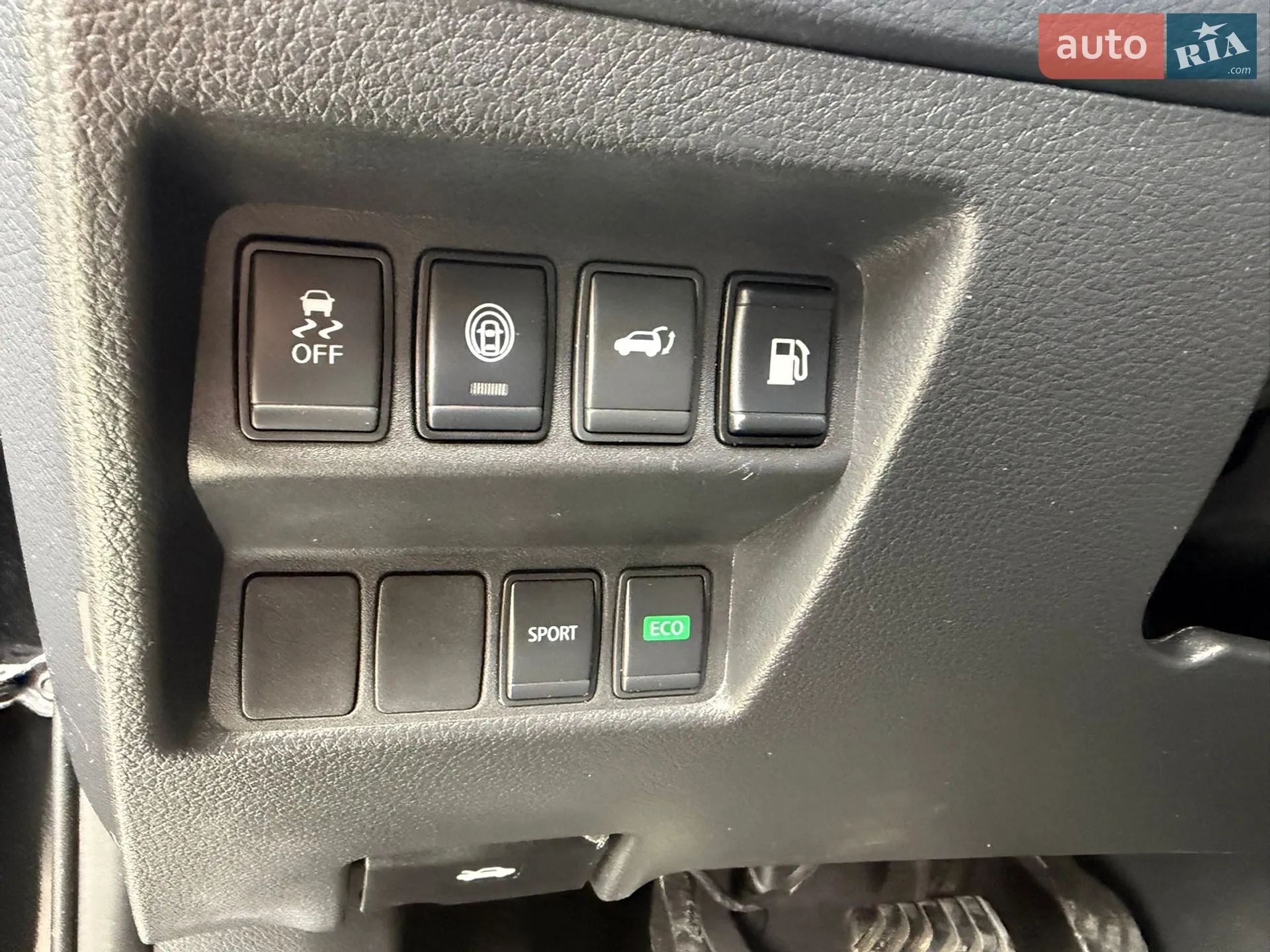2019 Nissan Rogue - мініатюра 27