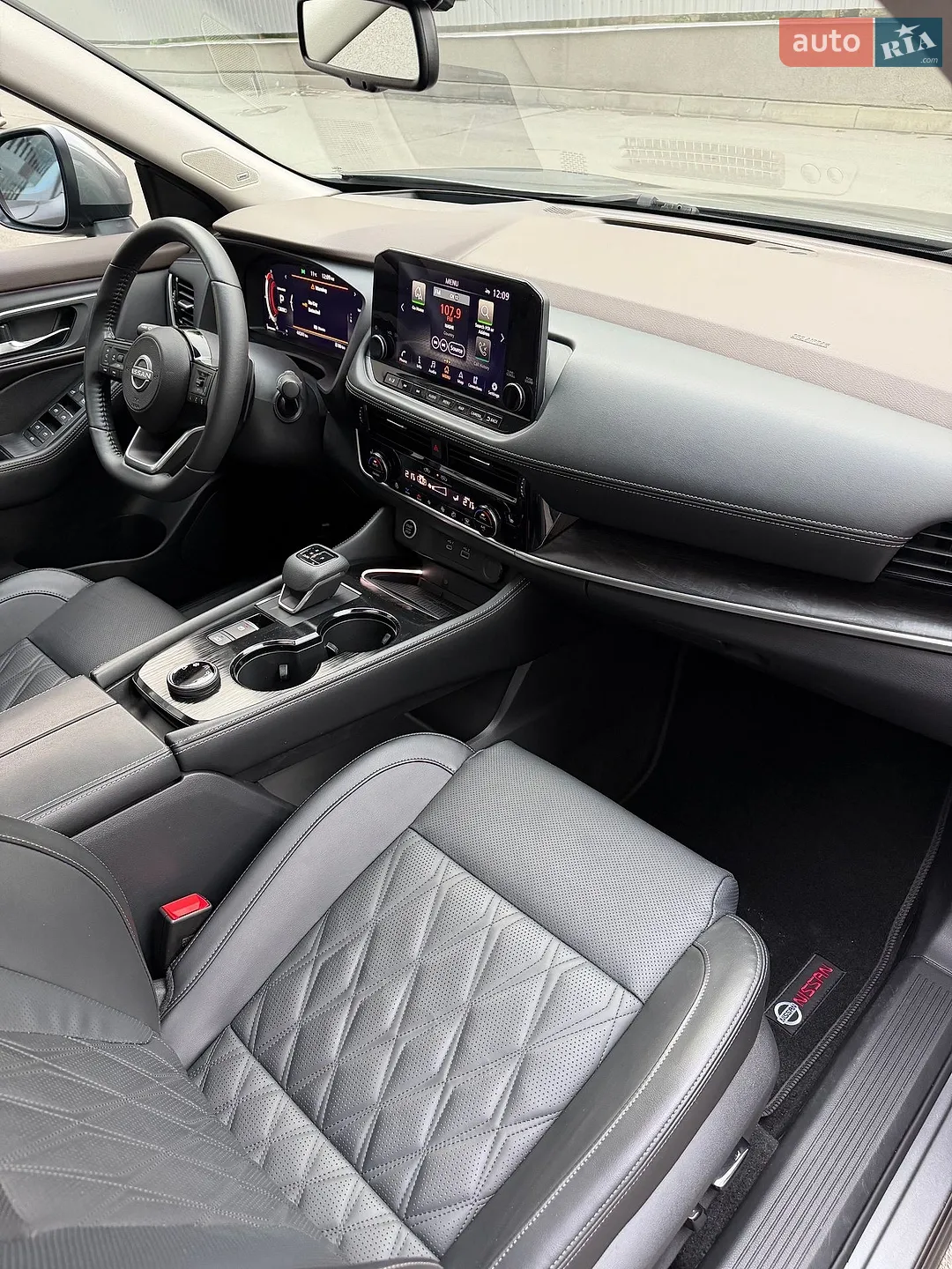 2022 Nissan Rogue - мініатюра 12