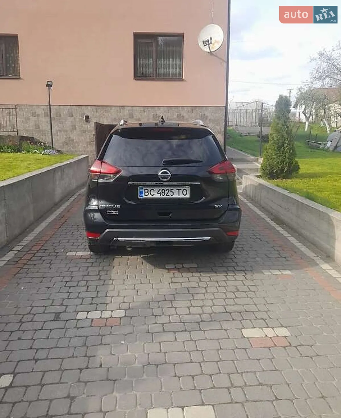 2018 Nissan Rogue - мініатюра 8
