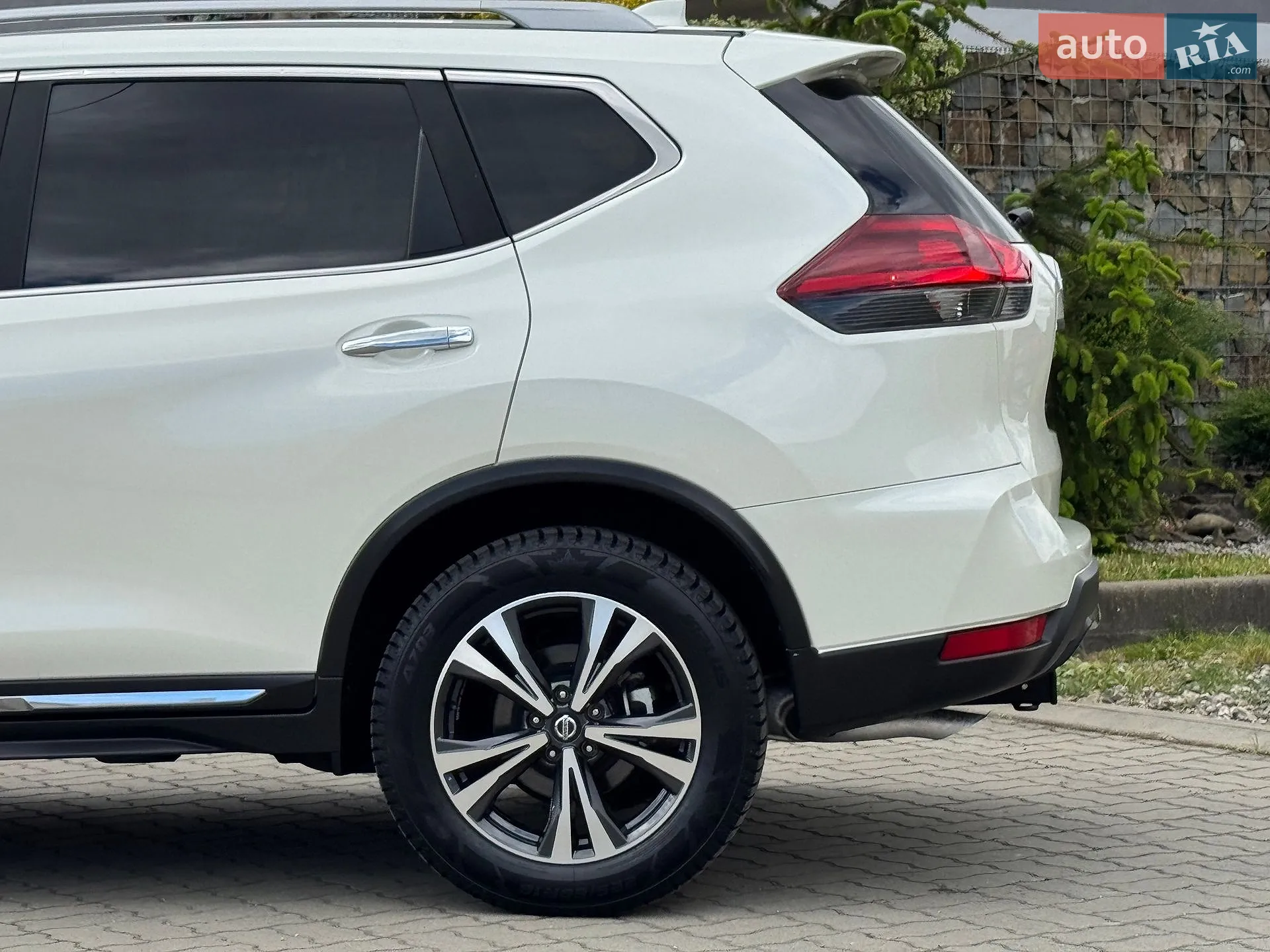 2017 Nissan Rogue - мініатюра 41