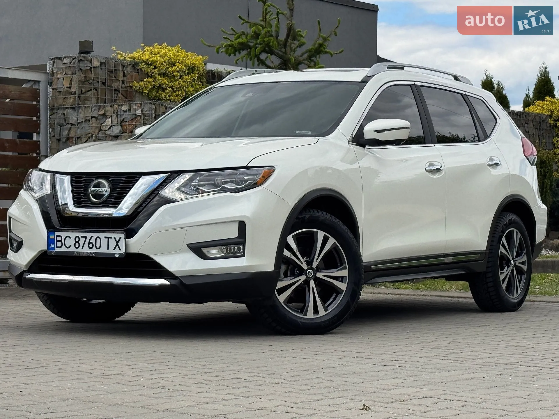 2017 Nissan Rogue - мініатюра 14