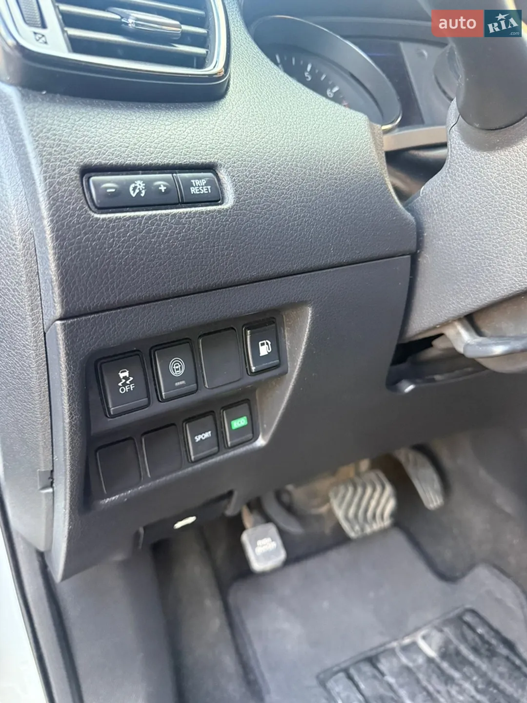 2019 Nissan Rogue - мініатюра 12