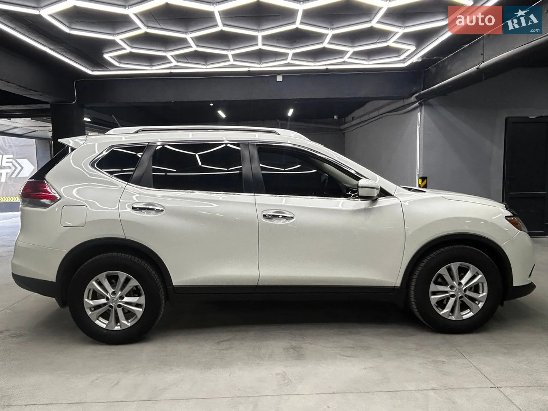 2016 Nissan Rogue - мініатюра 11