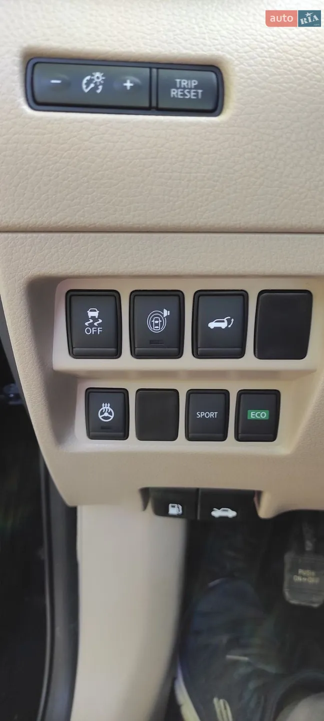 2017 Nissan Rogue - мініатюра 16