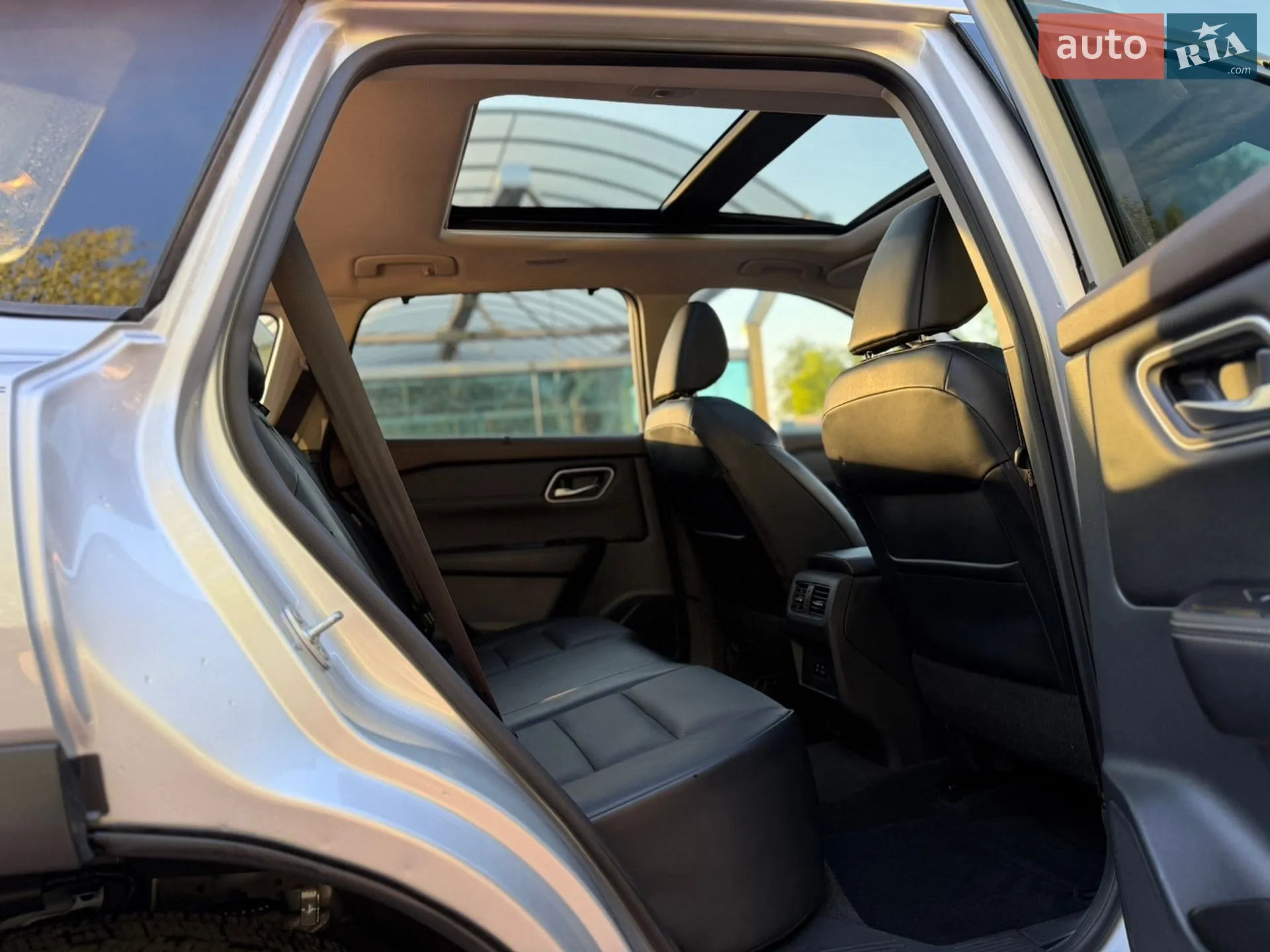2020 Nissan Rogue - мініатюра 37