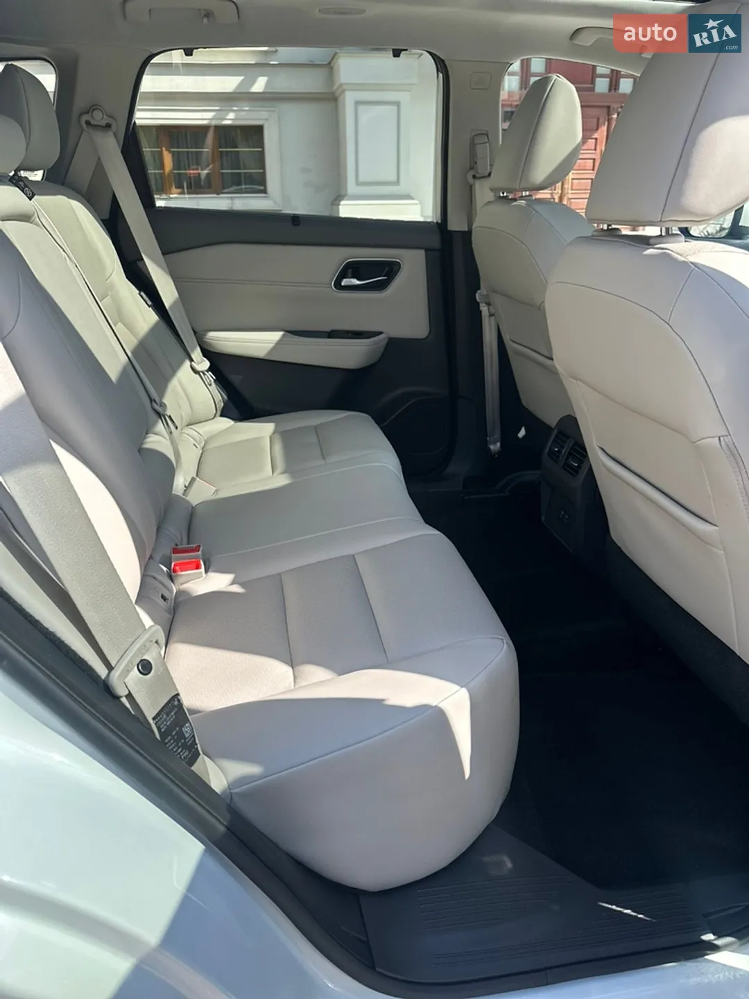 2021 Nissan Rogue - мініатюра 7