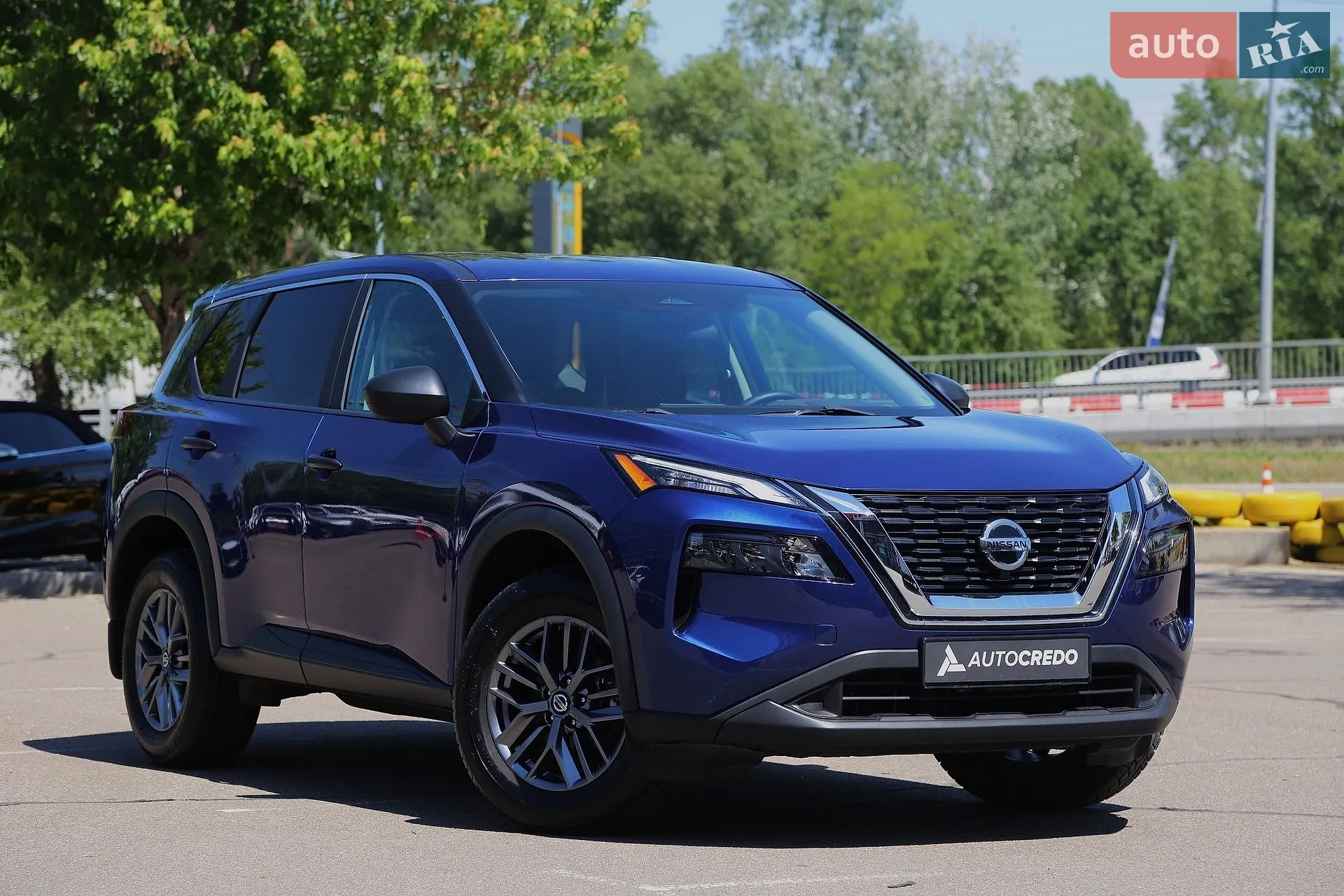 2021 Nissan Rogue - фото 1