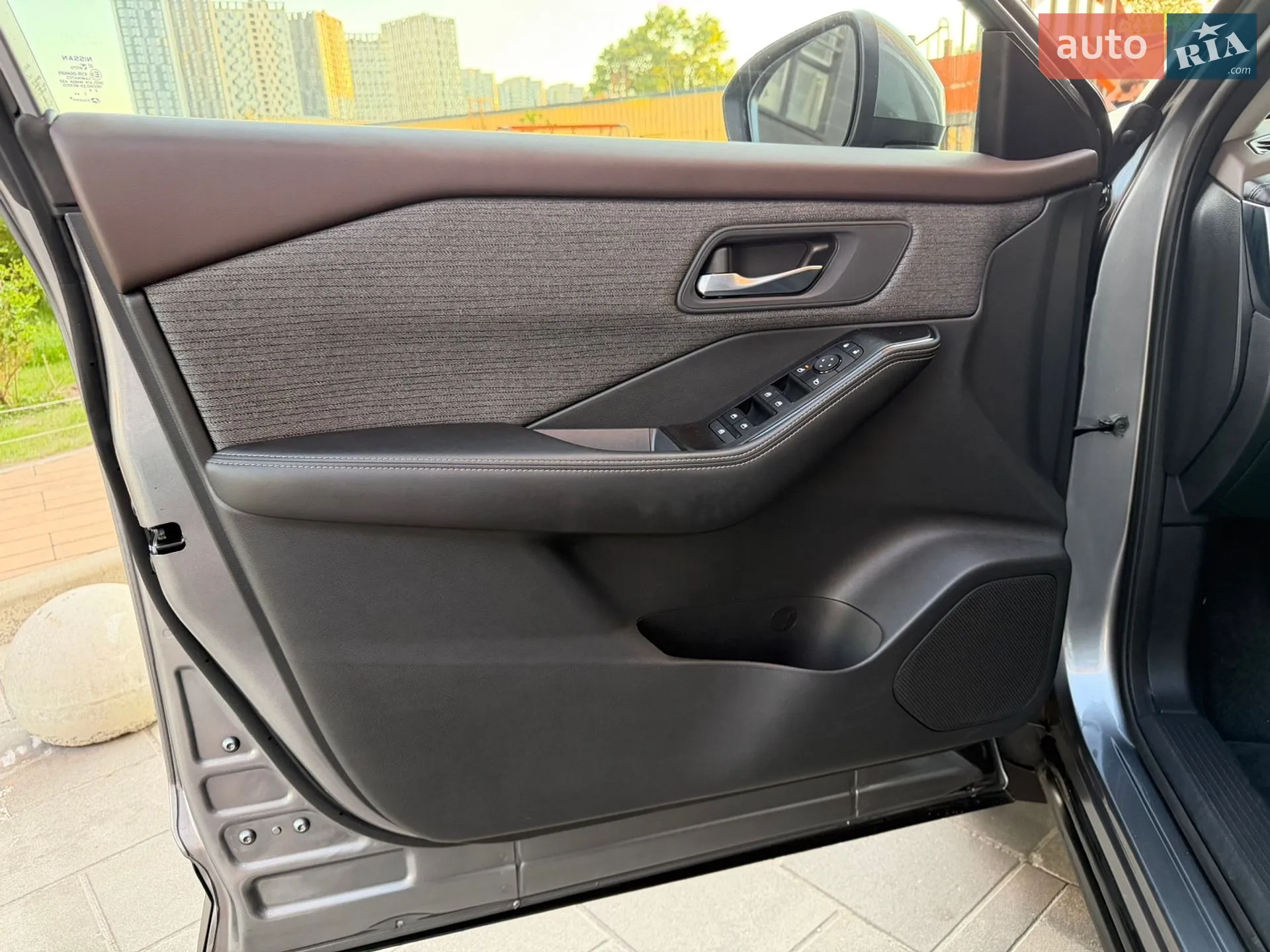2022 Nissan Rogue - мініатюра 11