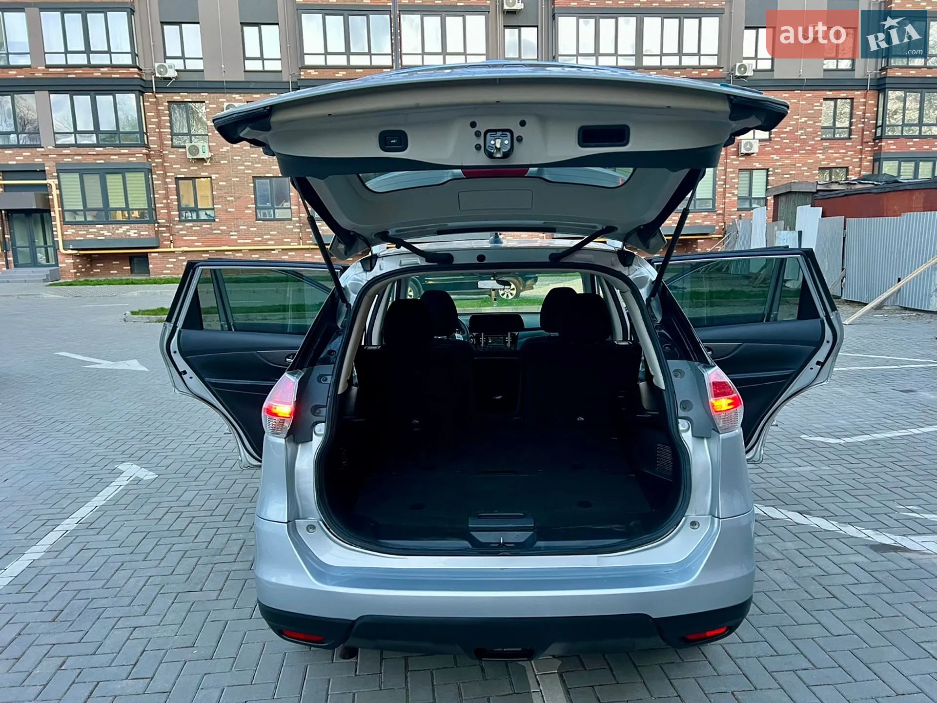 2014 Nissan Rogue - мініатюра 23