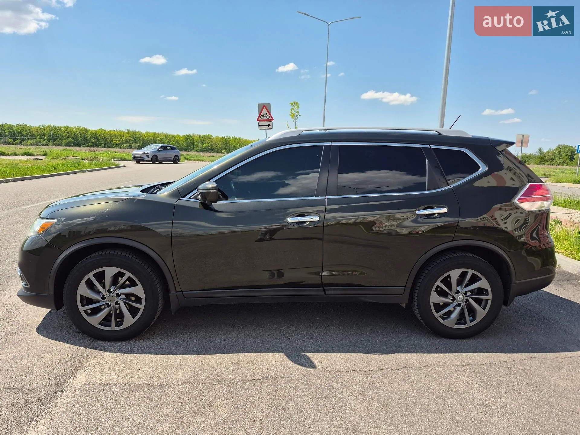 2016 Nissan Rogue - мініатюра 3