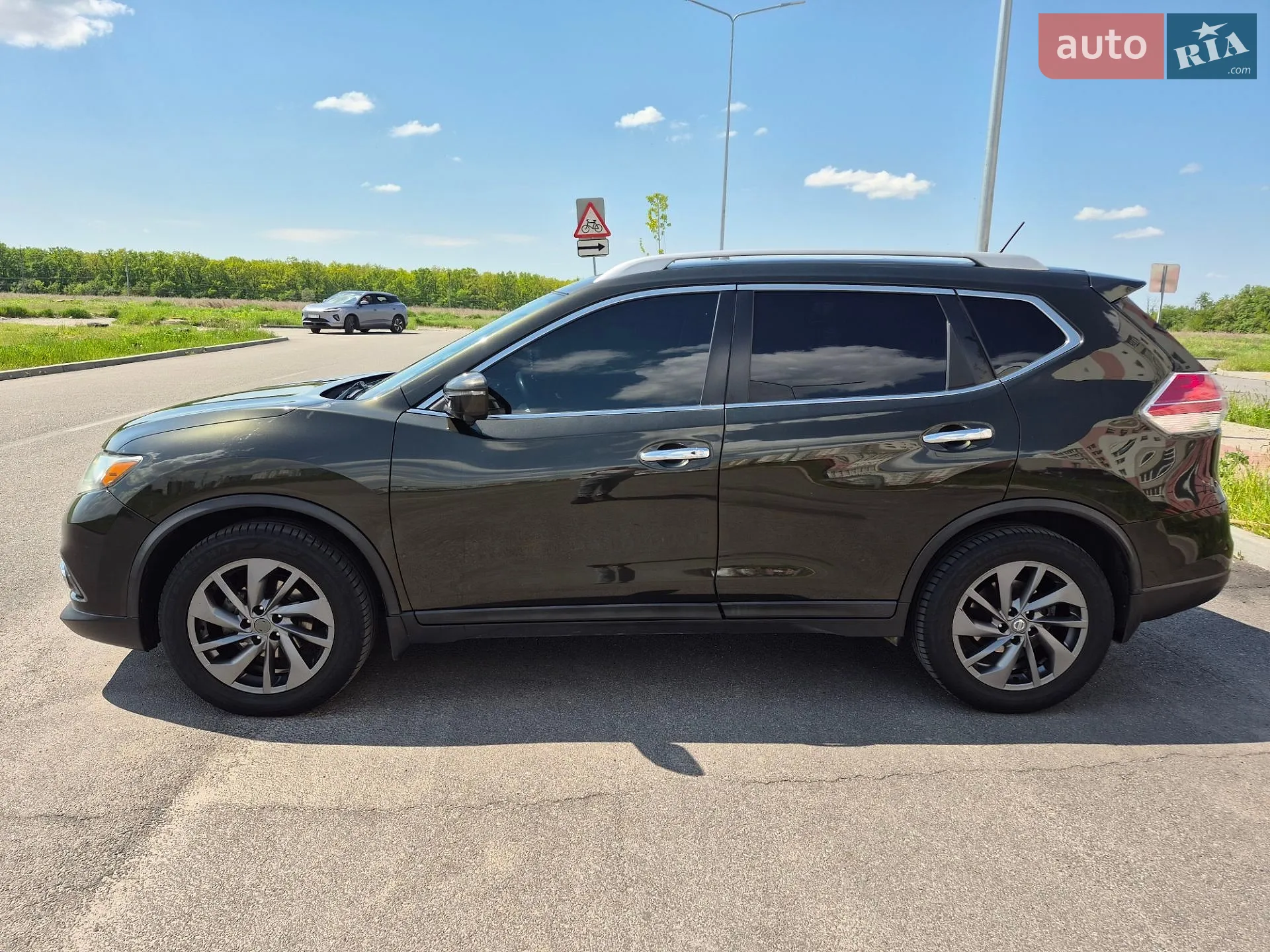 2016 Nissan Rogue - мініатюра 2
