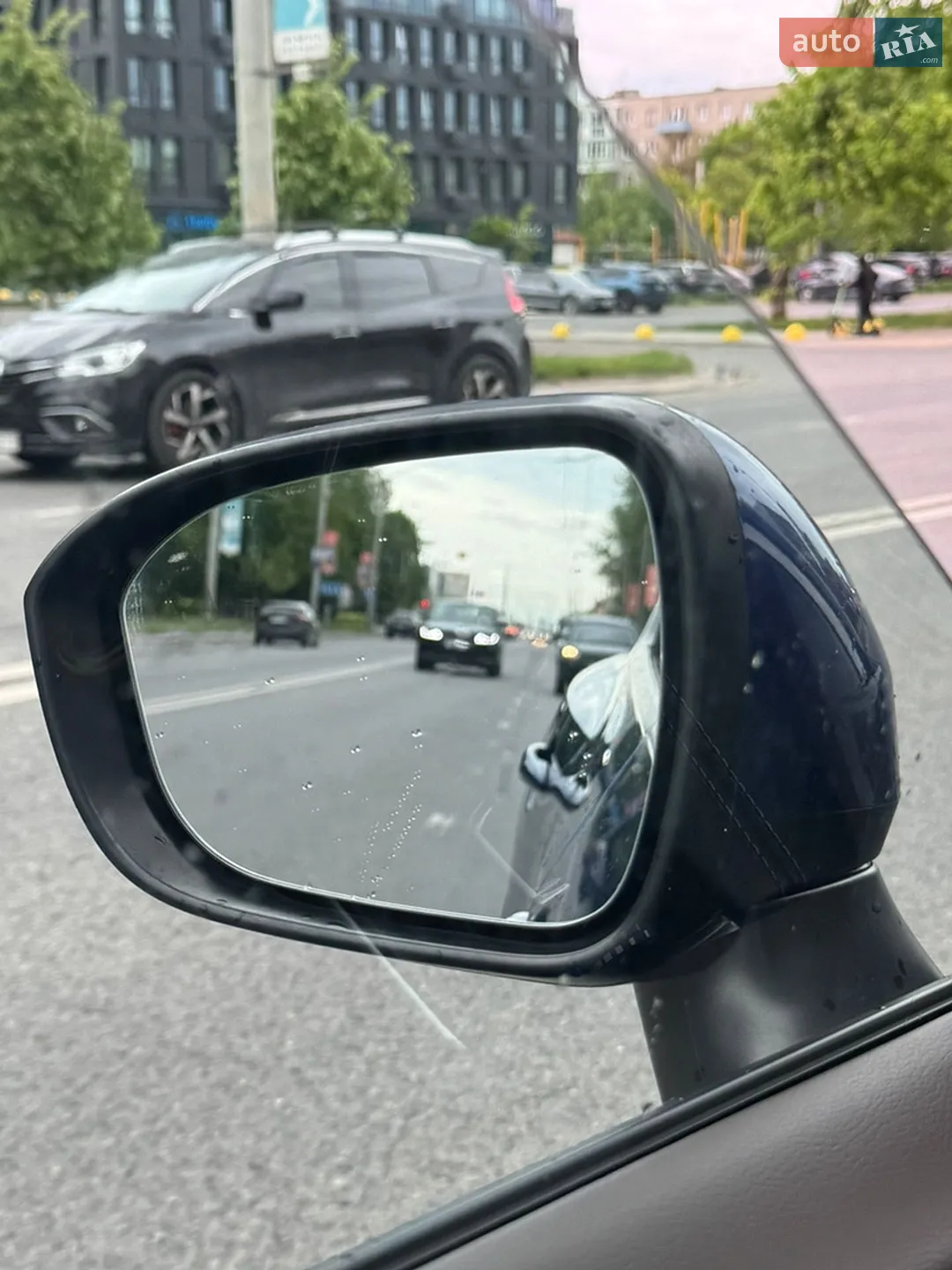 2021 Nissan Rogue - мініатюра 16