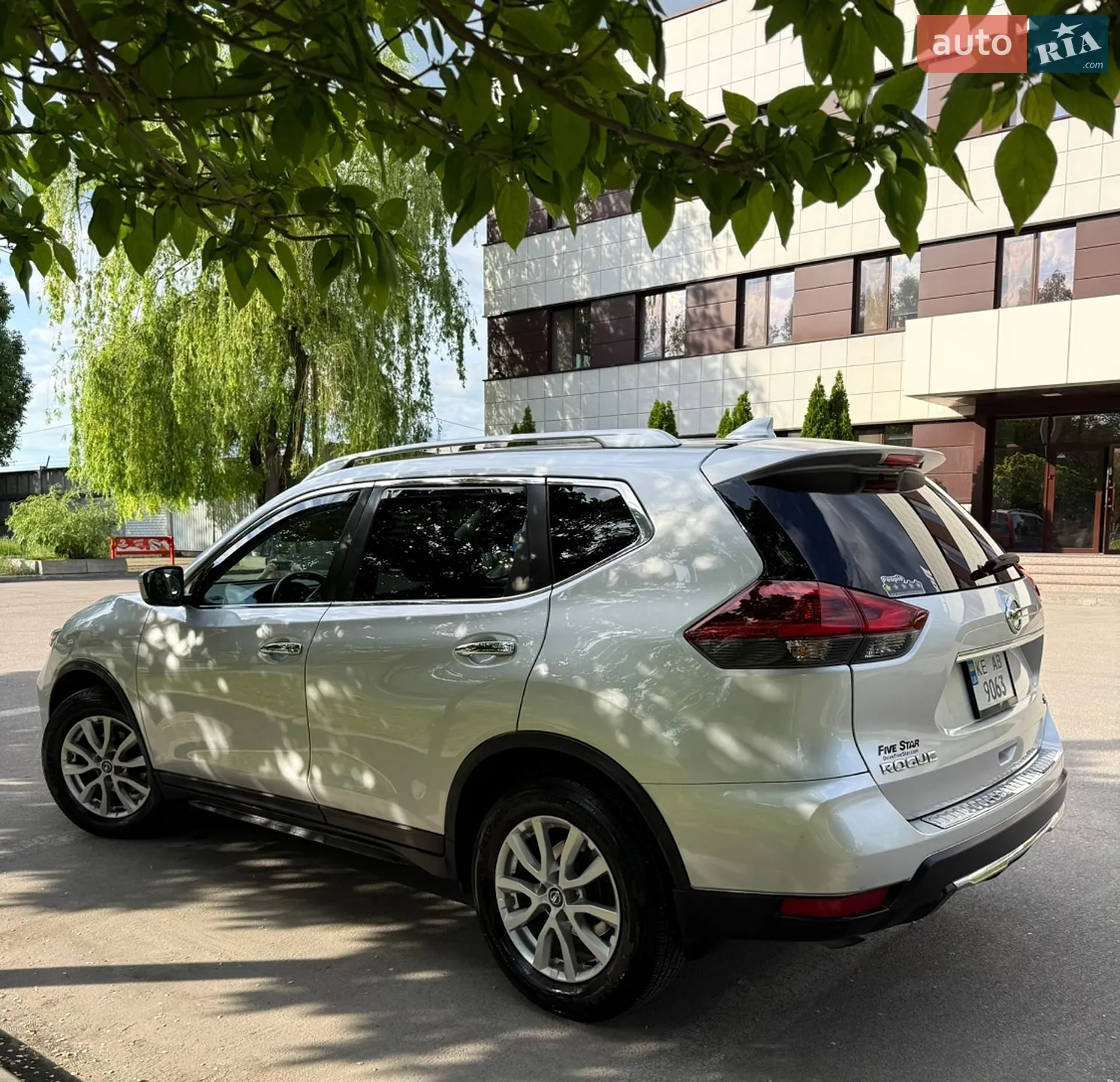 2018 Nissan Rogue - мініатюра 17