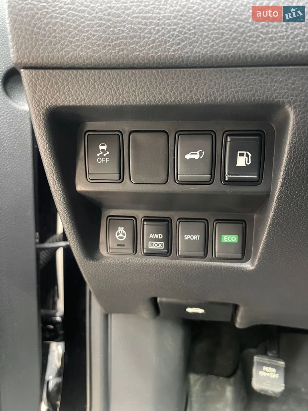 2018 Nissan Rogue - мініатюра 11