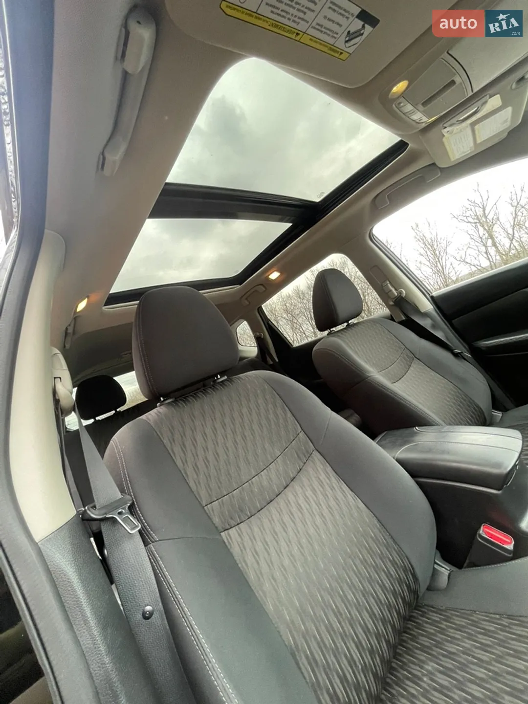 2018 Nissan Rogue - мініатюра 14