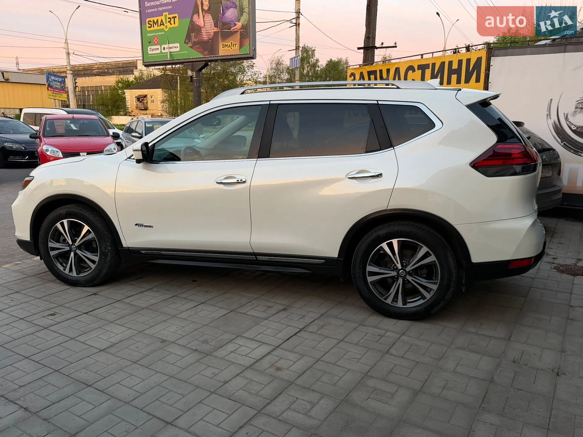 2017 Nissan Rogue - мініатюра 4